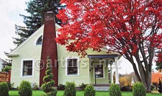 Paint colors for cottage in landscape