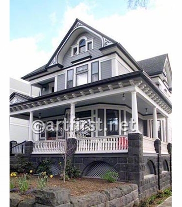 1896 Victorian beautifully restored exterior paint colors