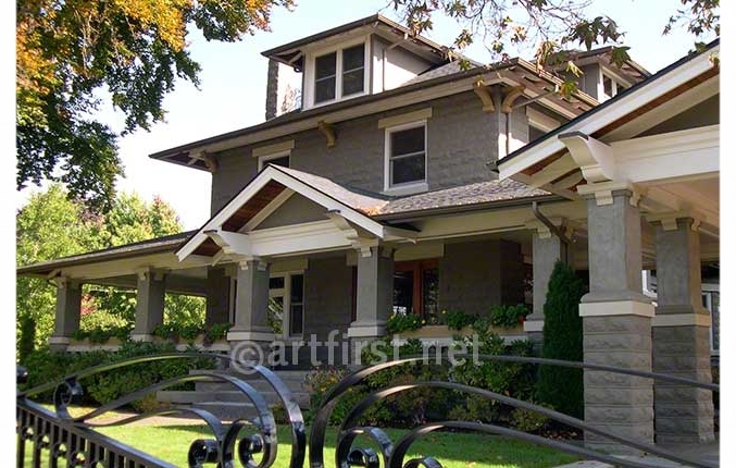 Updated paint colors for Craftsman style exterior