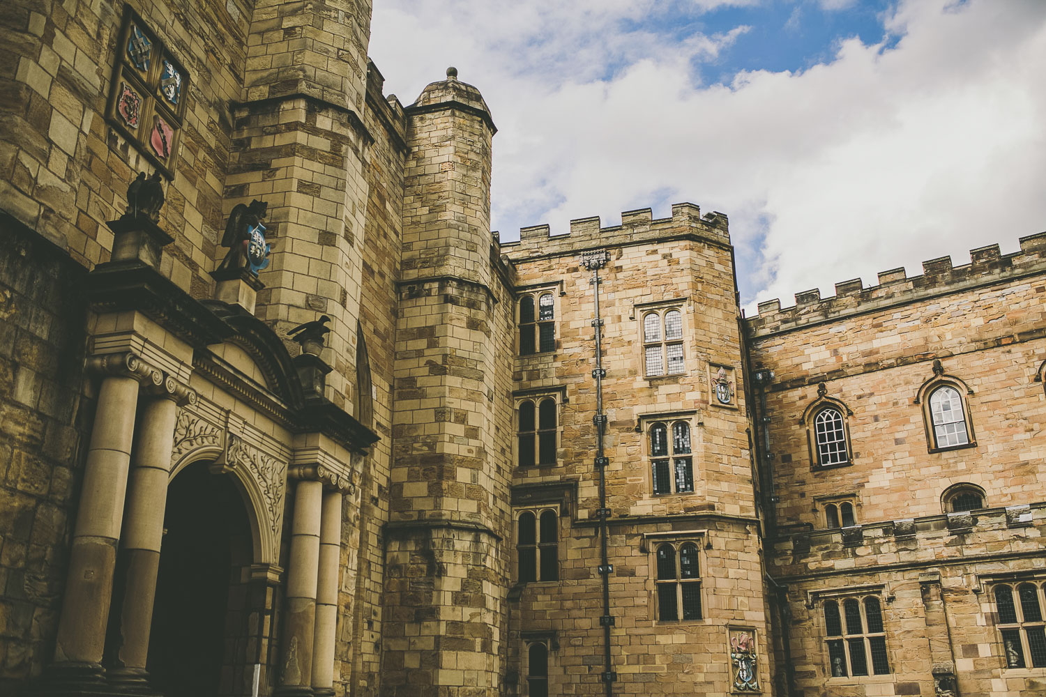 durham castle wedding photographer-3.jpg