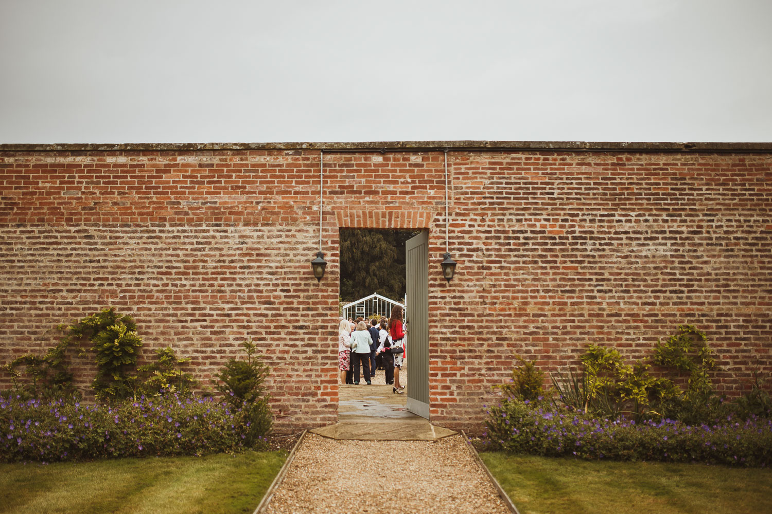 secret garden dalton estate wedding photographer-10.jpg