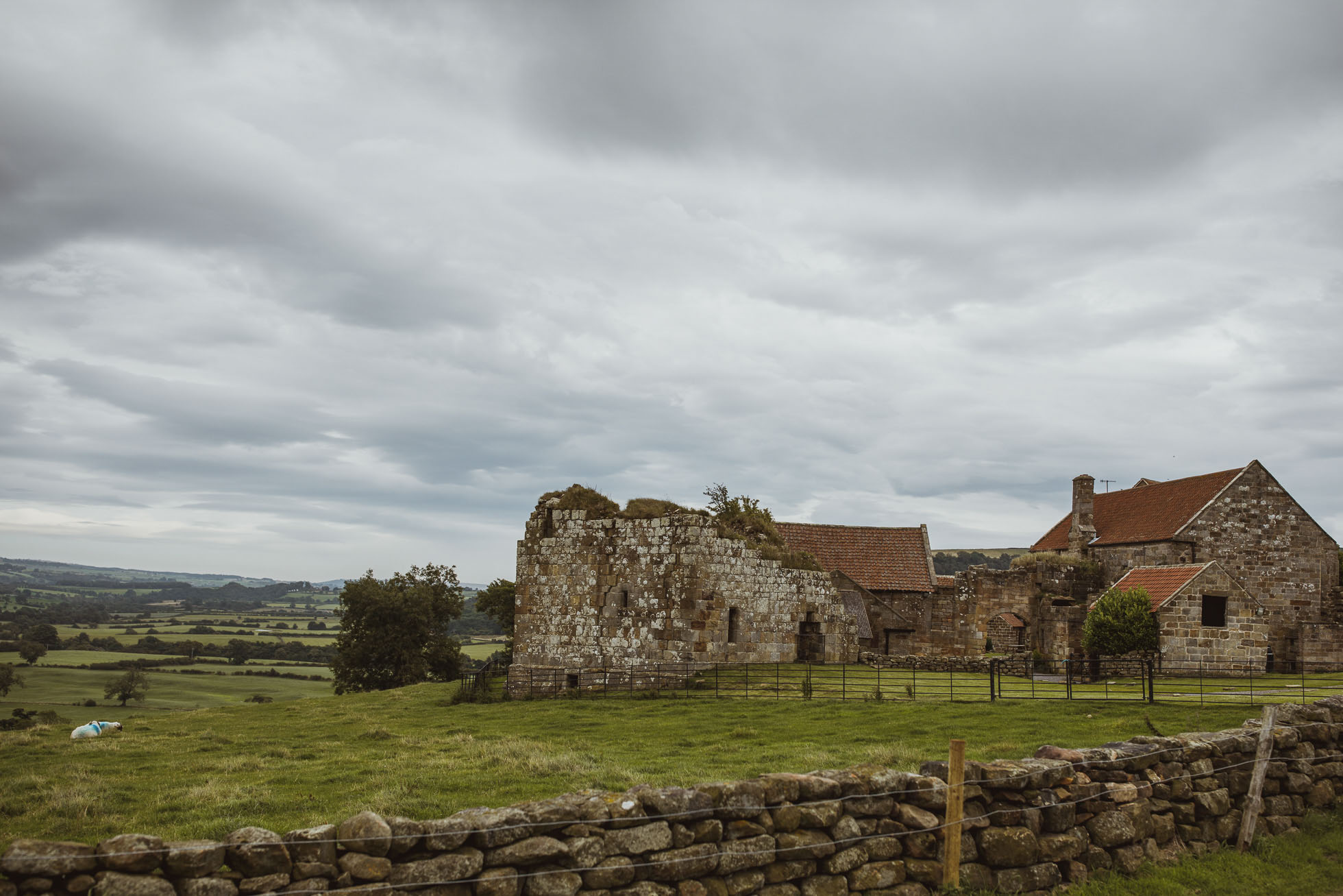 danby_castle_wedding_photographer-27.jpg