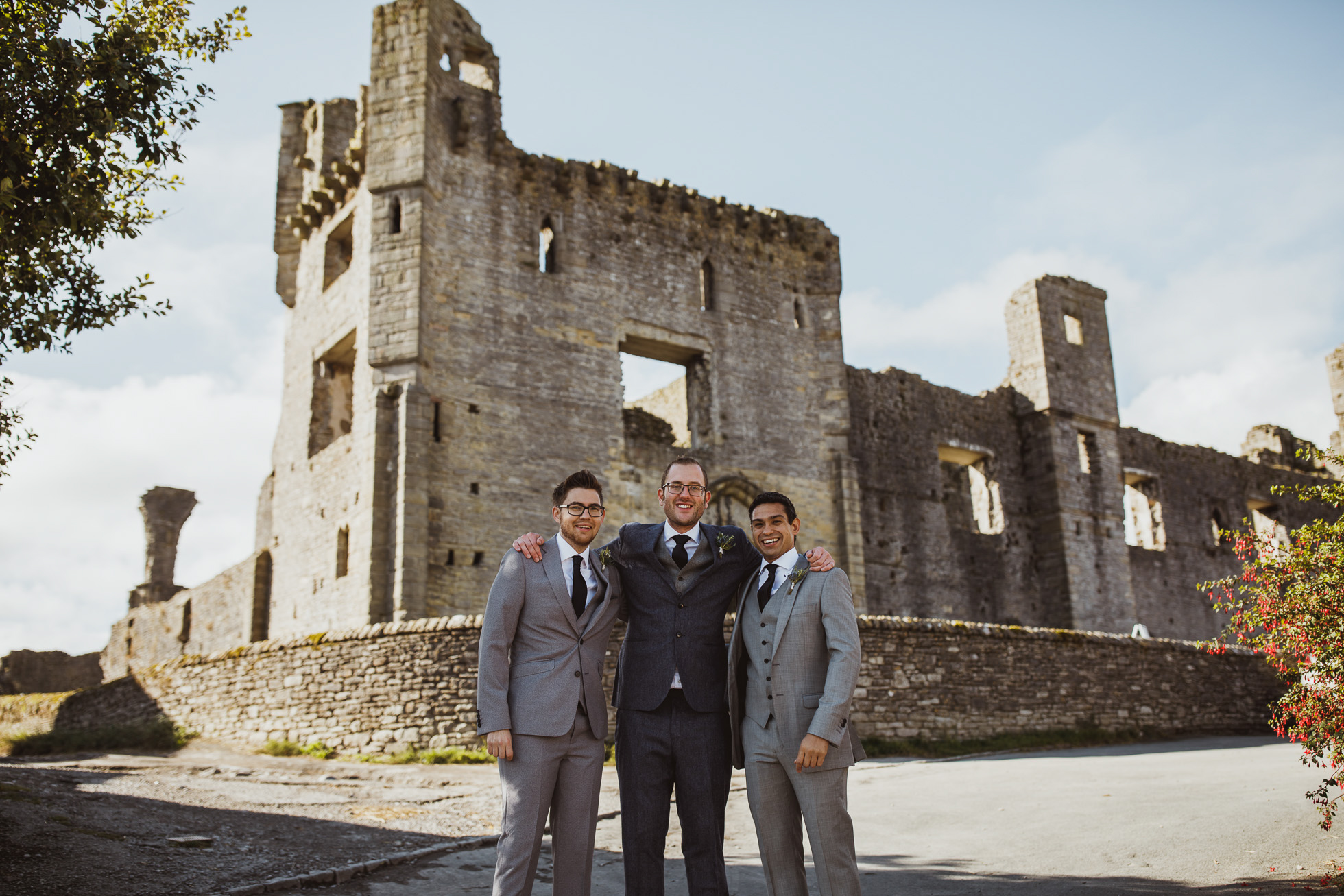 blue_lion_yorkshire_wedding_photographer-28.jpg