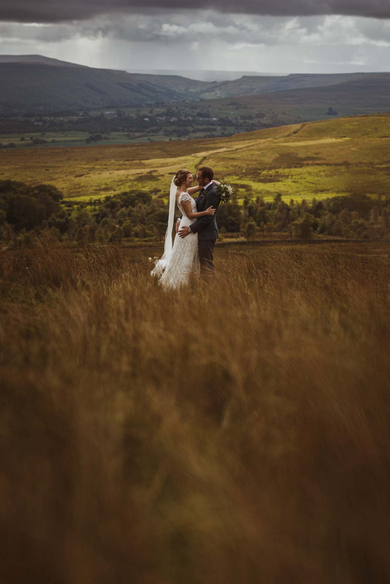 blue_lion_yorkshire_wedding_photographer-74.jpg