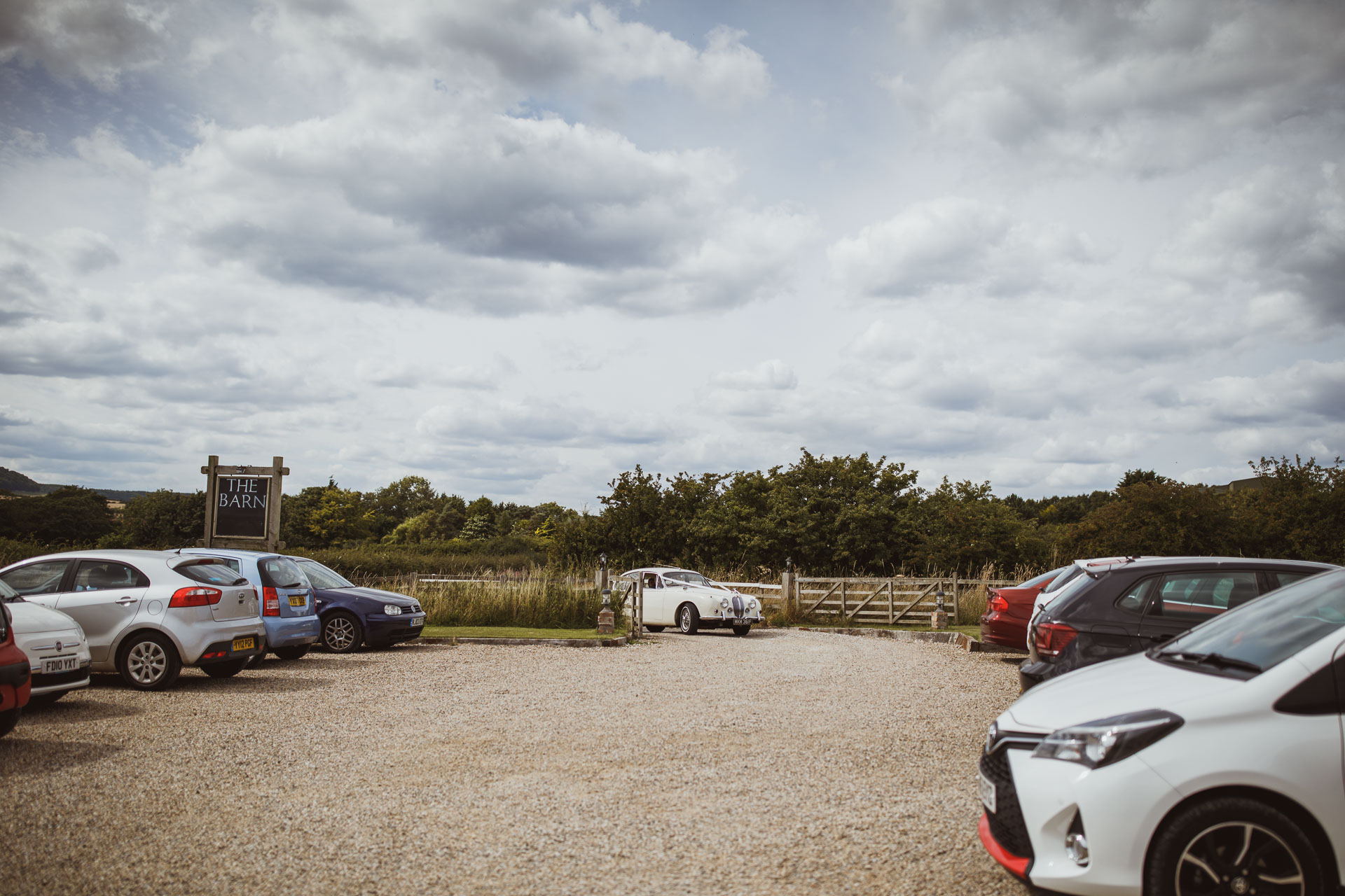 the_barn_scarborough_wedding_photographer-63.jpg