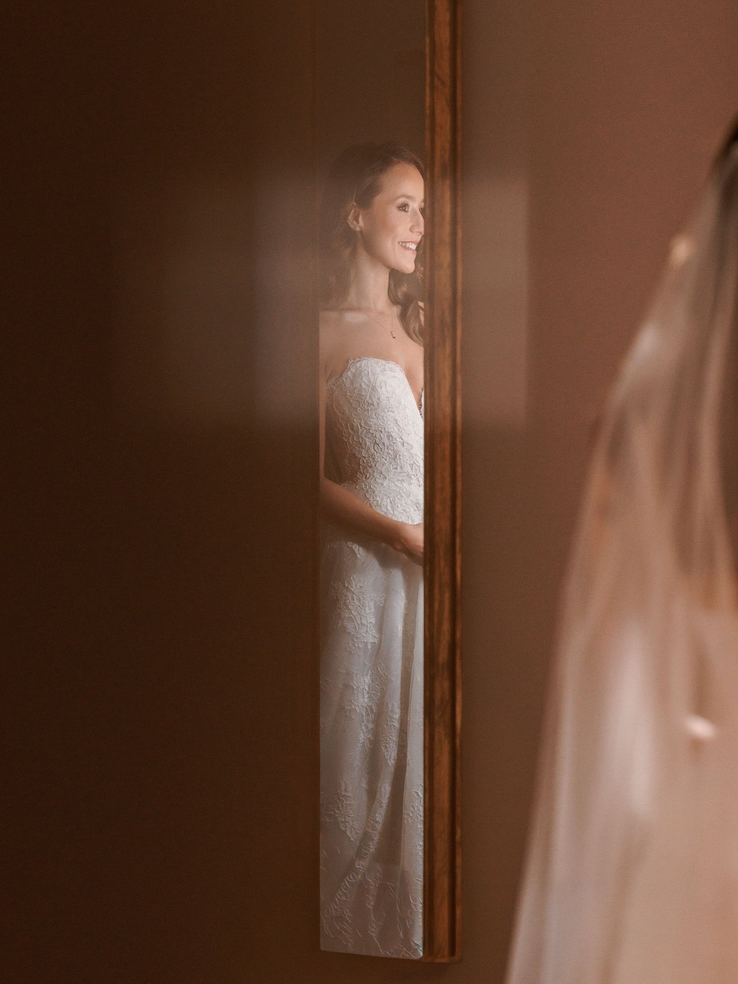 SUCH an AMAZING day on Sat, with Beth &amp; Huw at Rudding Park. From minute one, the day was just bursting with genuine, unbridled love and fun! There was no way the rain was going to dampen anyone&rsquo;s spirits - loved it! 

Venue - @ruddingparkh