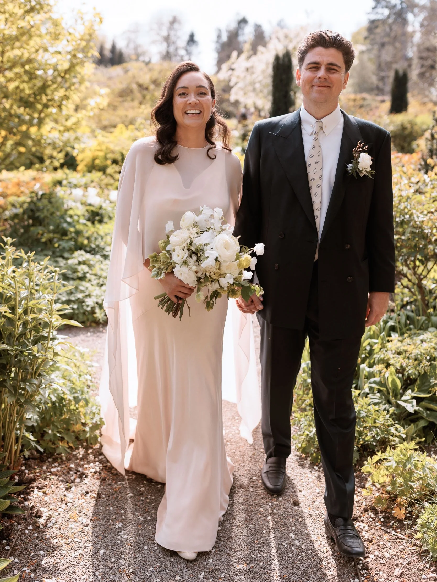 Special times at the ever-fantastic Middleton Lodge, last Saturday! Jasmine and Billy created a truly beautiful, uniquely intimate day, full of fun and laughter. Loved this one. 

Venue - @middletonlodge 
Florals - @jemmakhanstudio 
MUA - @thecostach