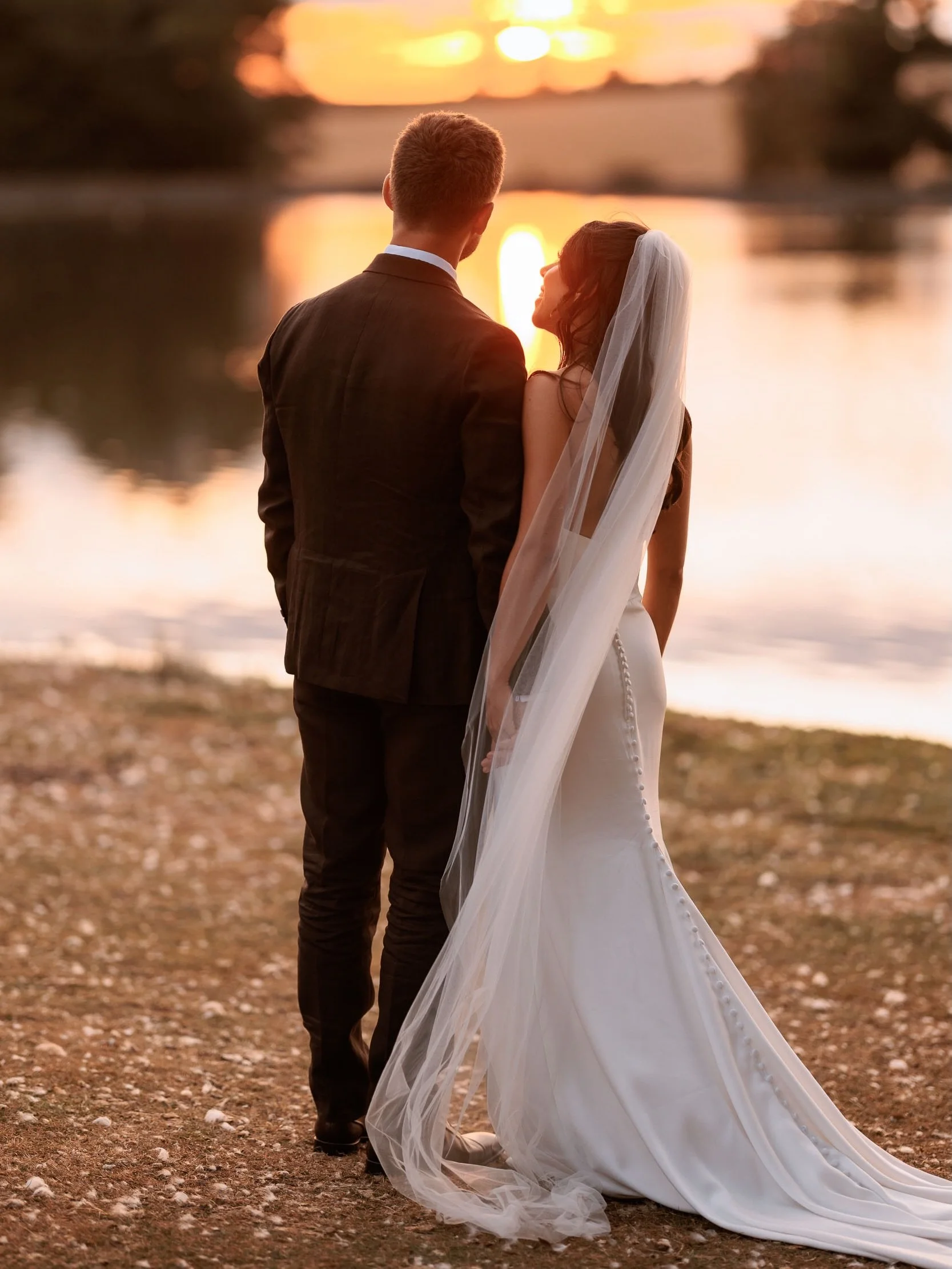 Yet another truly spectacular day at one of my absolute faves - Newburgh Priory! Despite us not living locally anymore, I love any opportunity to visit and work in the area. Beautiful place!
Ellie &amp; Alex, you were so great to work with and I had 