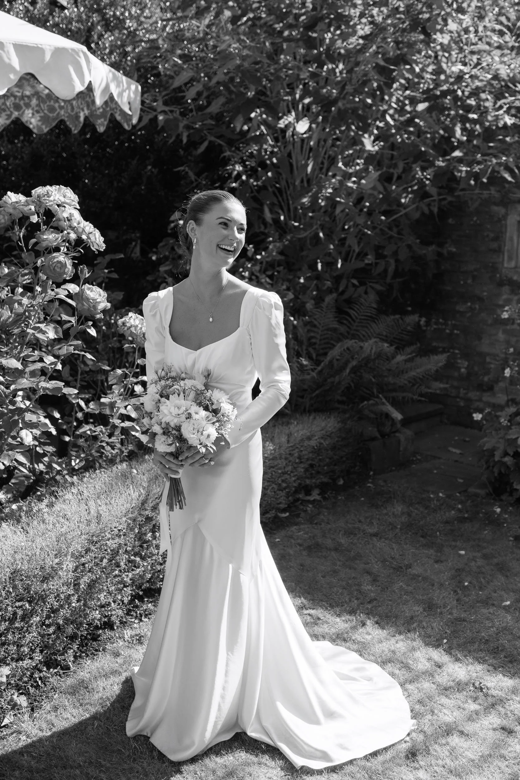Black and white portrait of Alicia during her wedding day.