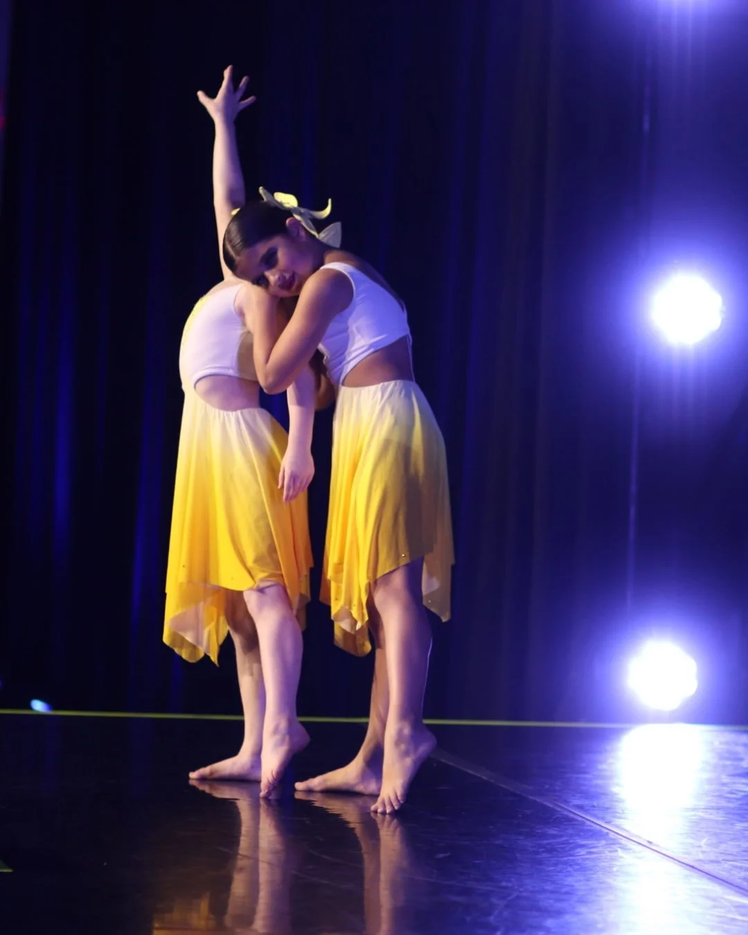 Sweet moments from the Fluid Nationals stage! ☀️ 💚

#FluidDance #DanceConvention #DanceCompetition #2027Tour