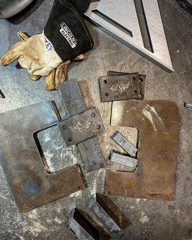 Building a little guillotine tool for an upcoming project. Totally ripped off from my friend @cjdufton who sells these beauties. After seeing just a little bit of what can be done with one of these things, I had to have one. Free hand cut with the @l