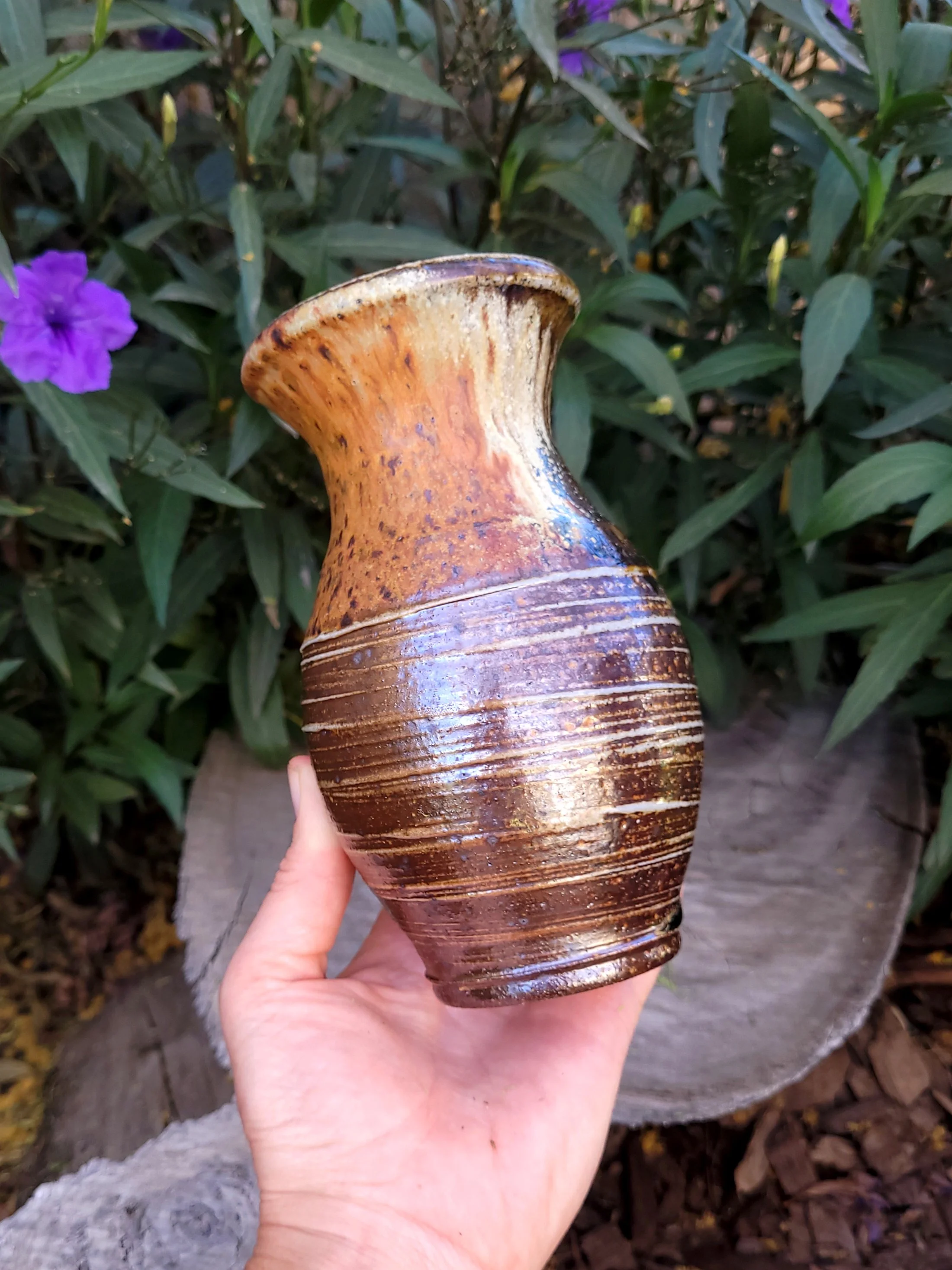WFSandyPearlTexturedVase10.jpg