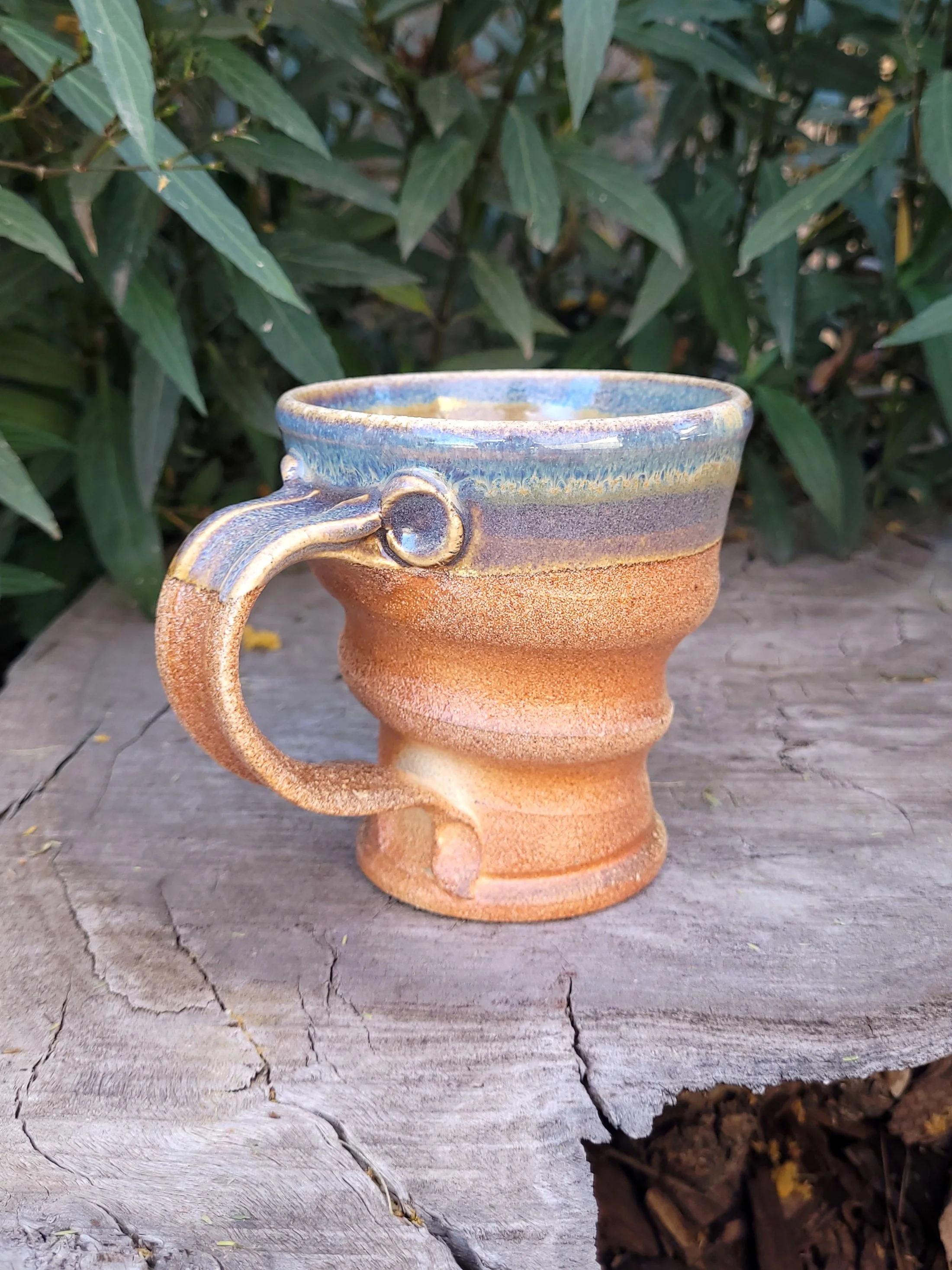 WFGoldspotWooBlueWideMouthedSwirlMug3.jpg