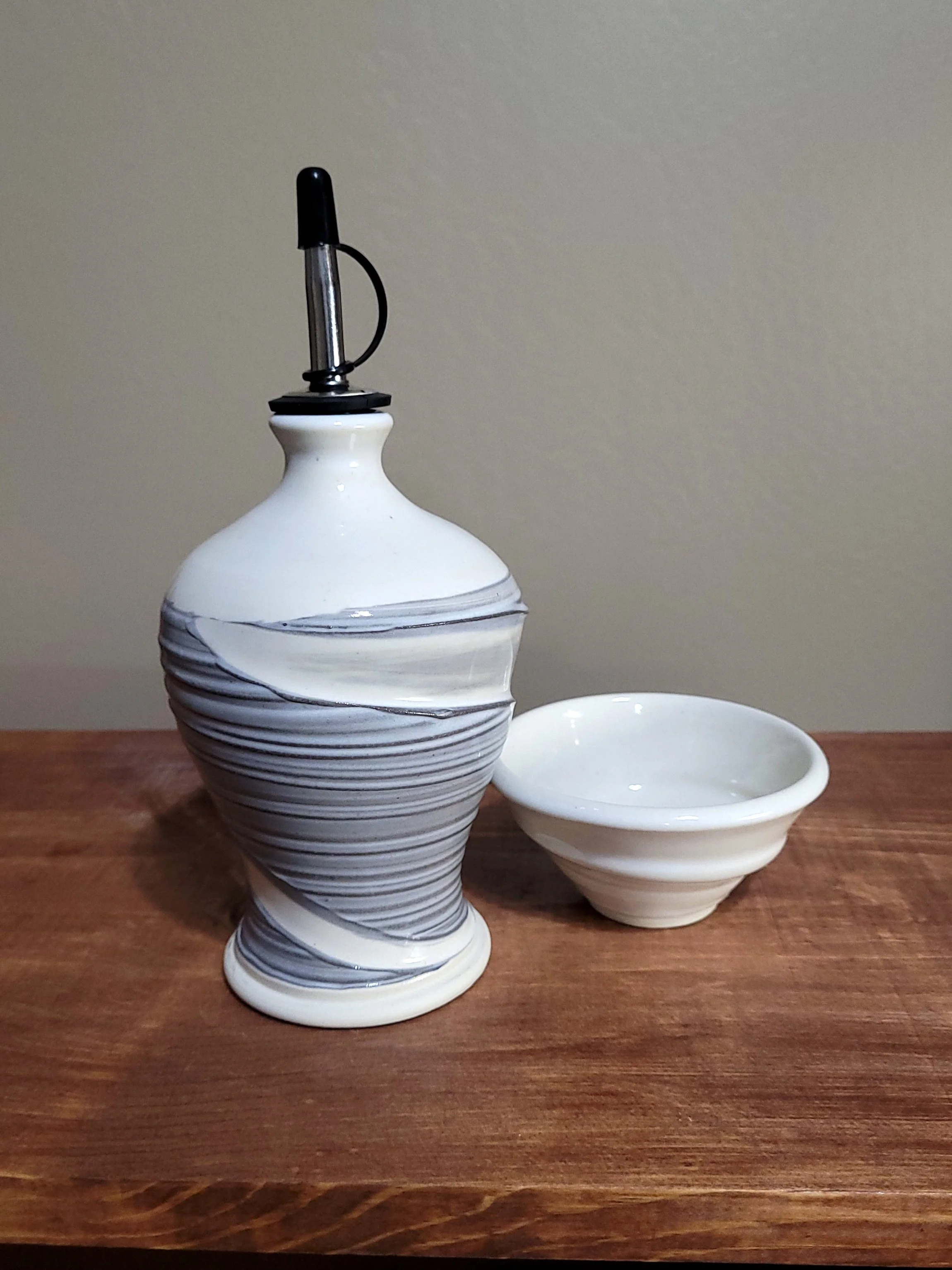 WhiteandGreyTexturedOilBottleWide4.jpg
