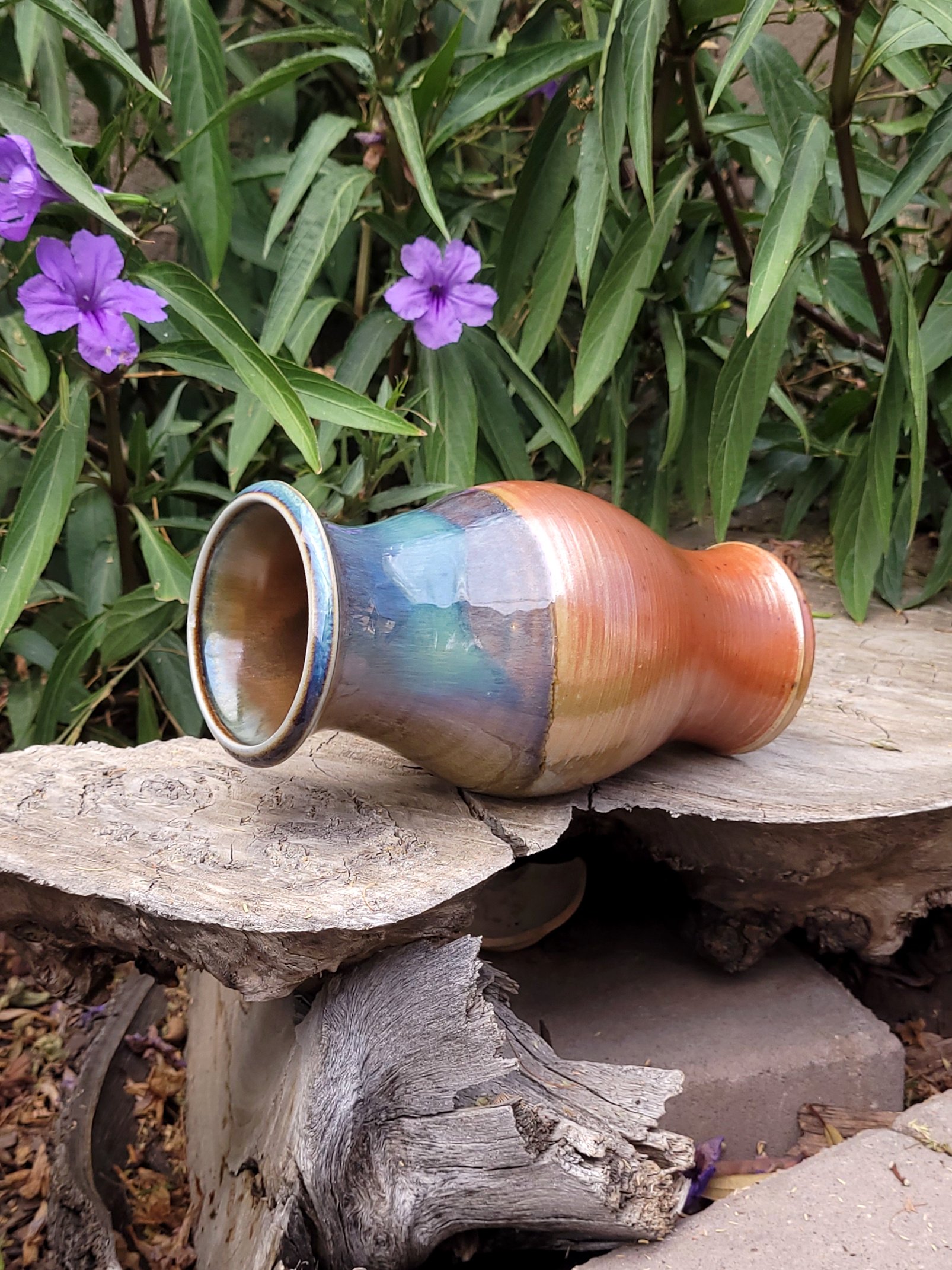 WFWooBlueandOrangeFlashingVase7.jpg