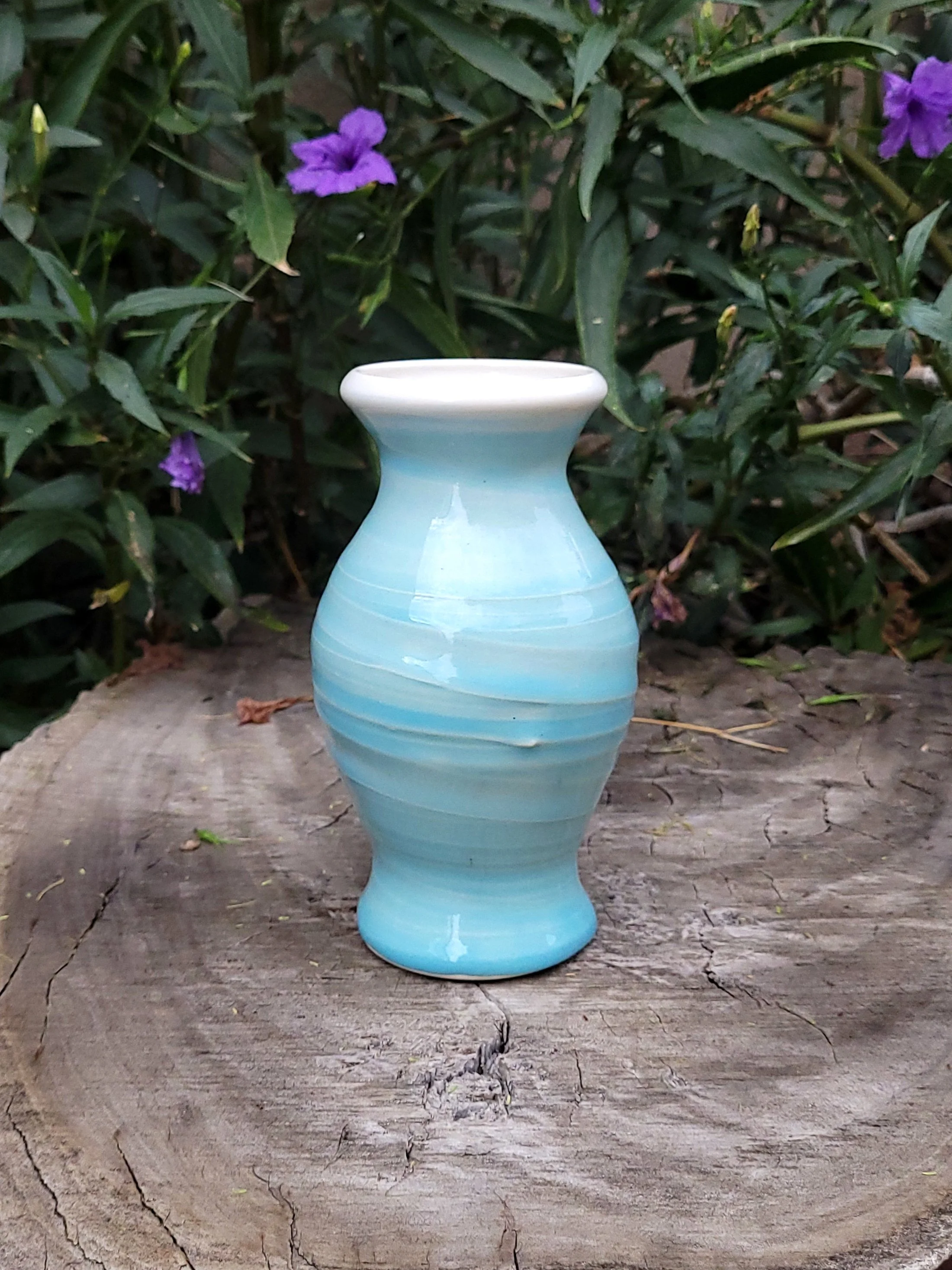 REBTexturedVase4.jpg