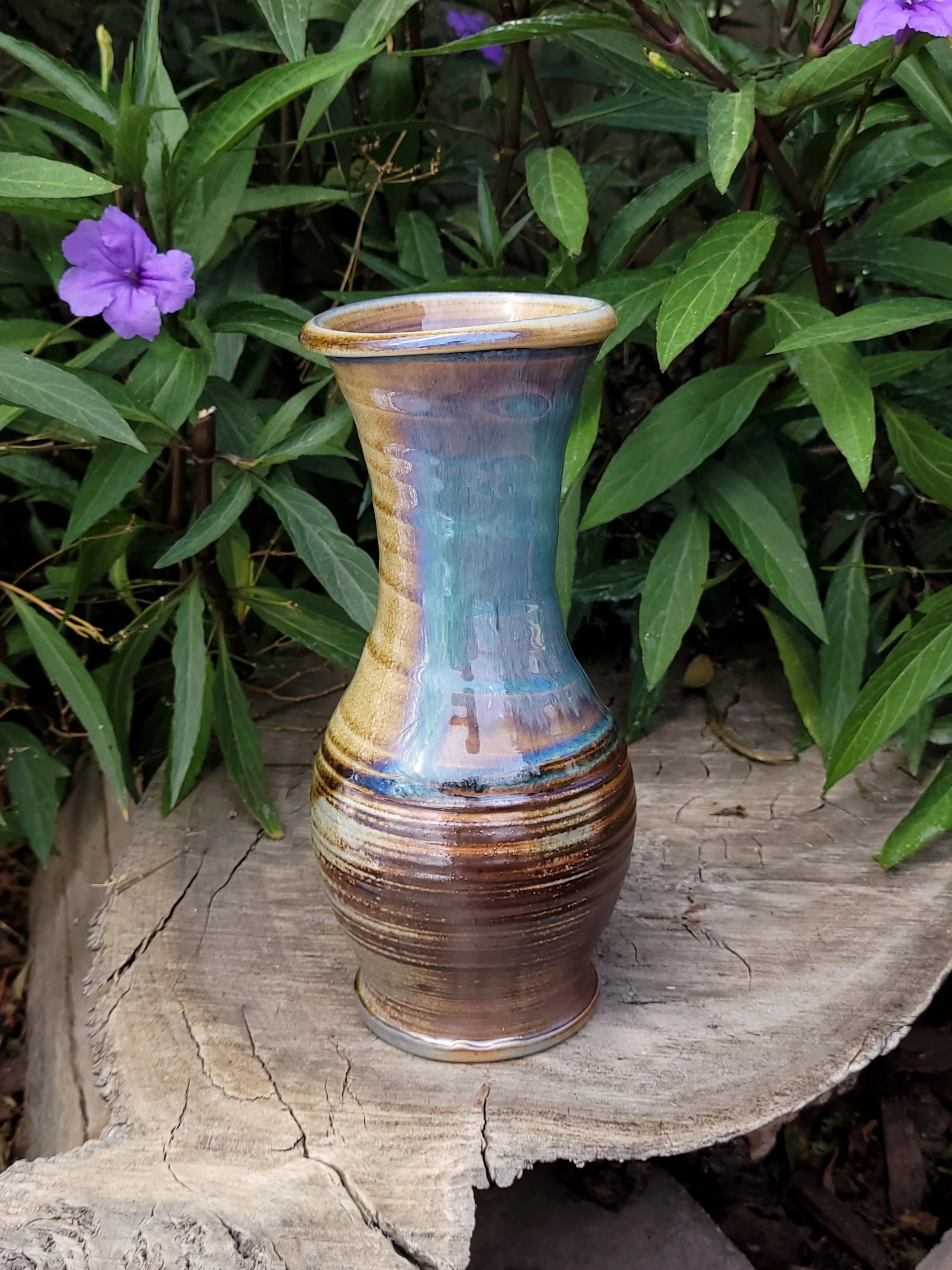 WFWooBlueBIOSlipTexturedVase1.jpg