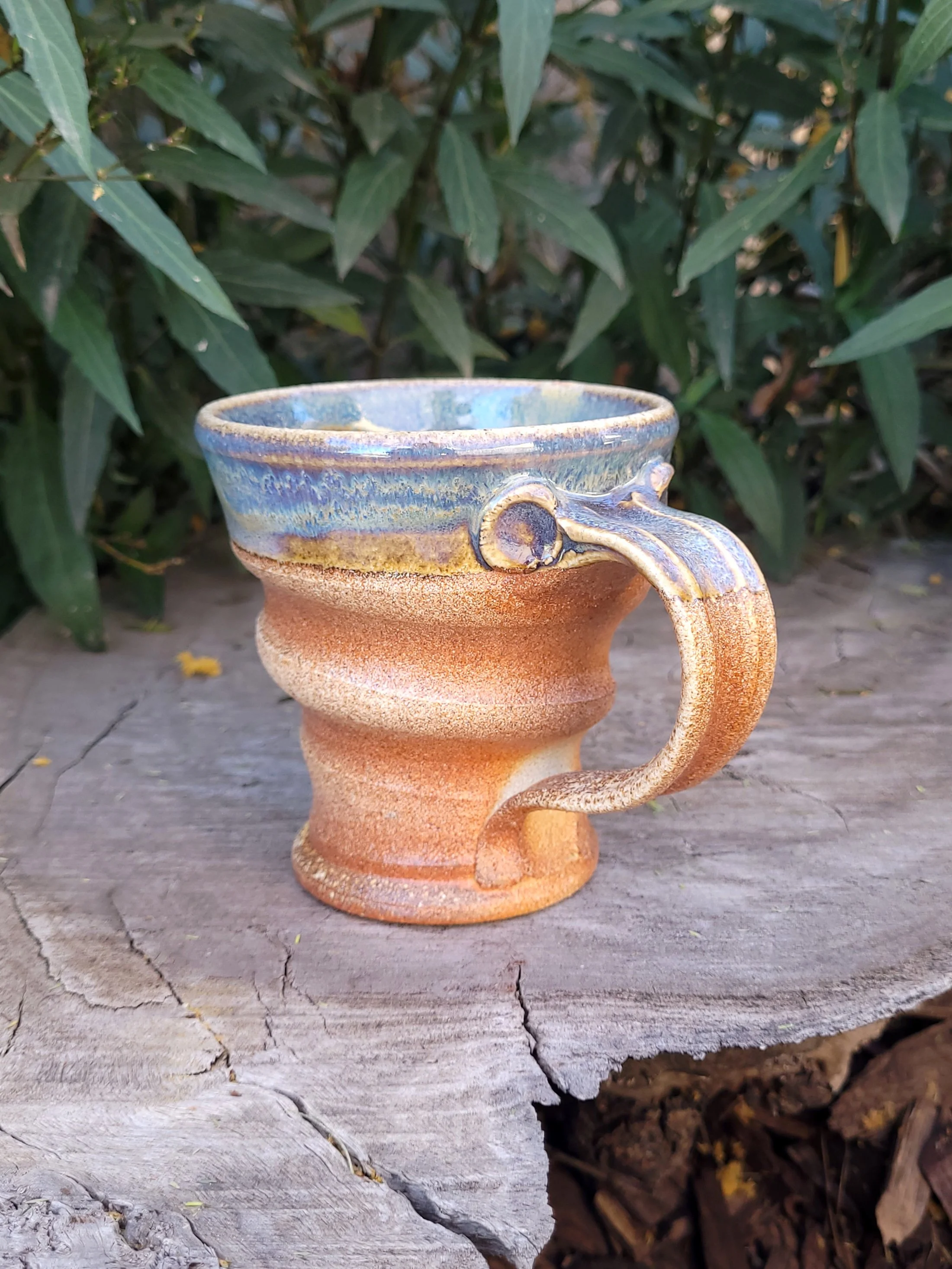 WFGoldspotWooBlueWideMouthedSwirlMug2.jpg