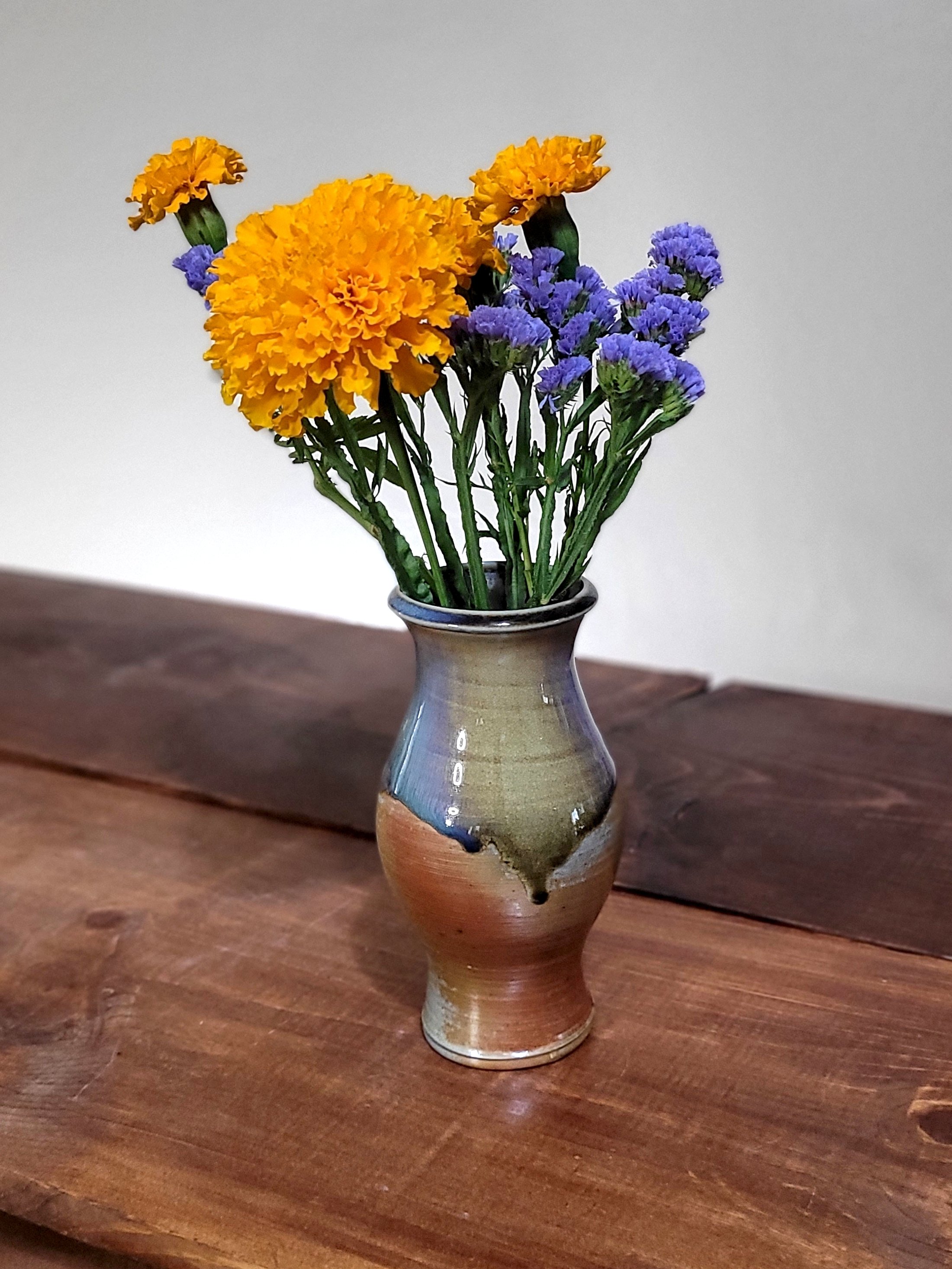 WFWooBlueandOrangeFlashingVase13.jpg