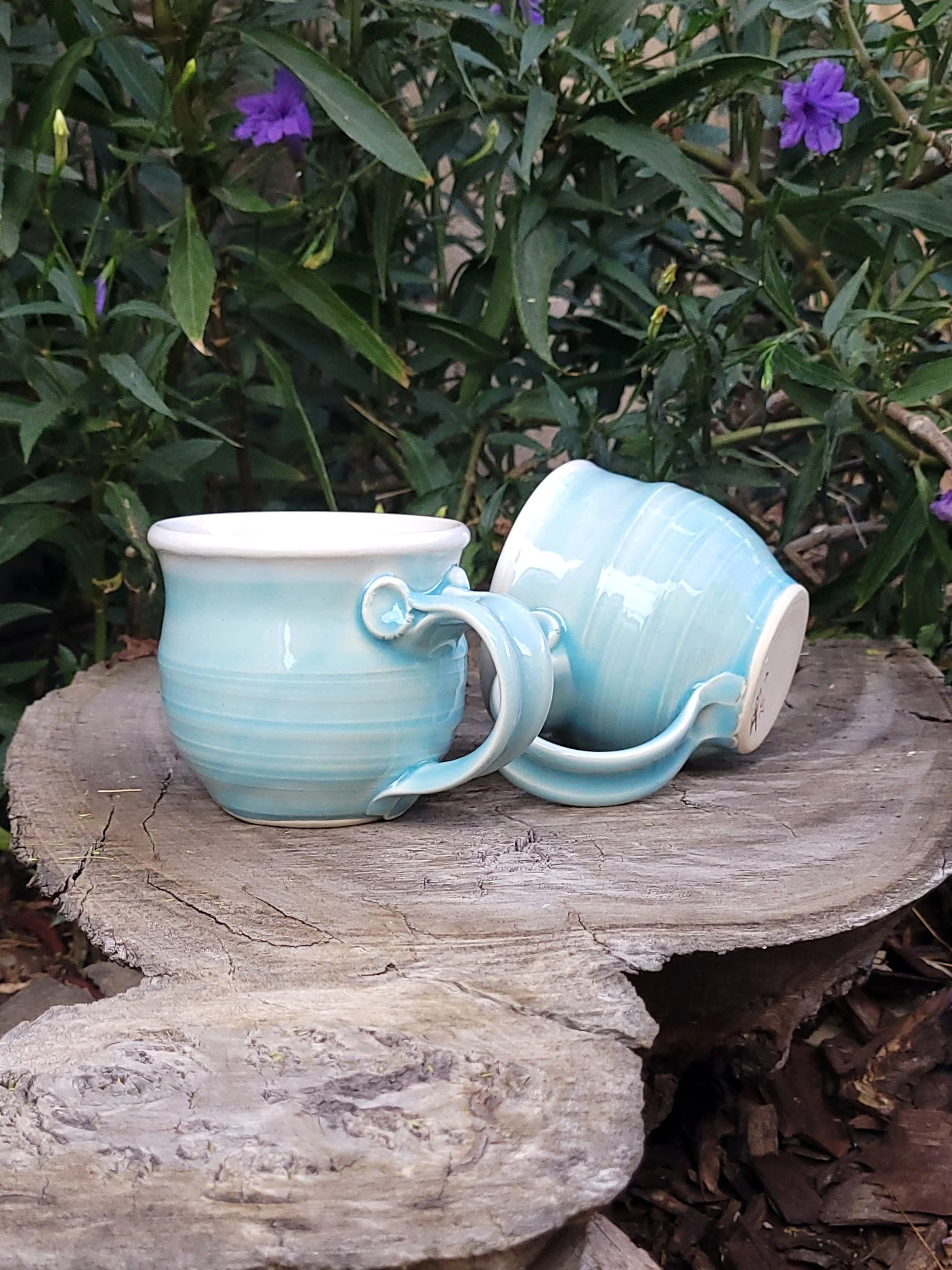 RobinsEggBlueTexturedMugs5.jpg