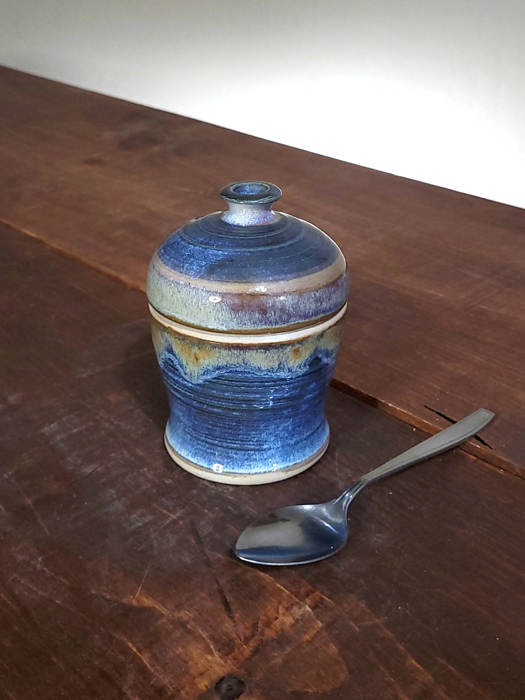 RutileBlueSlippedJar8.jpg