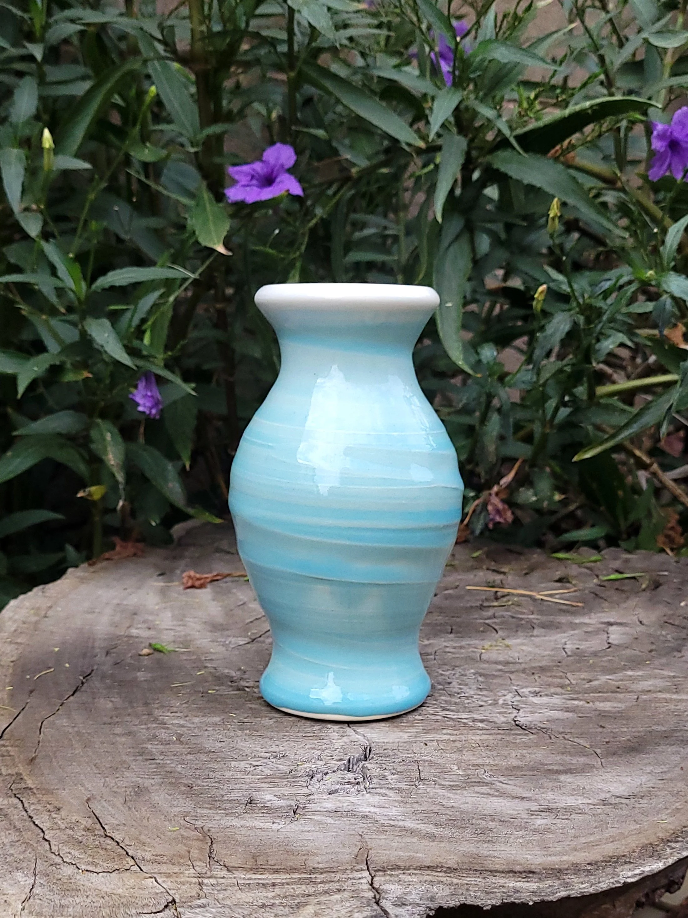 REBTexturedVase3.jpg