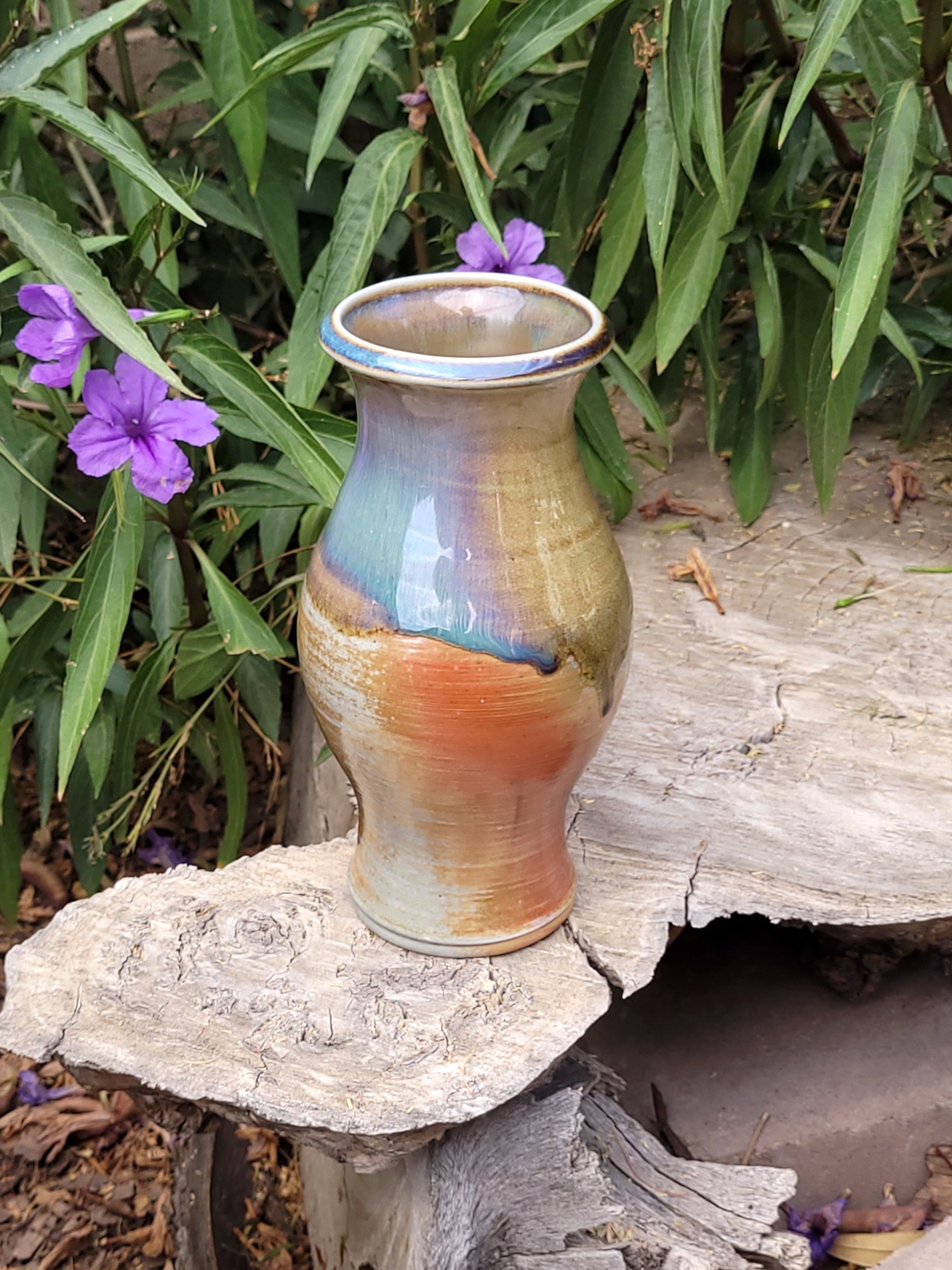 WFWooBlueandOrangeFlashingVase5.jpg