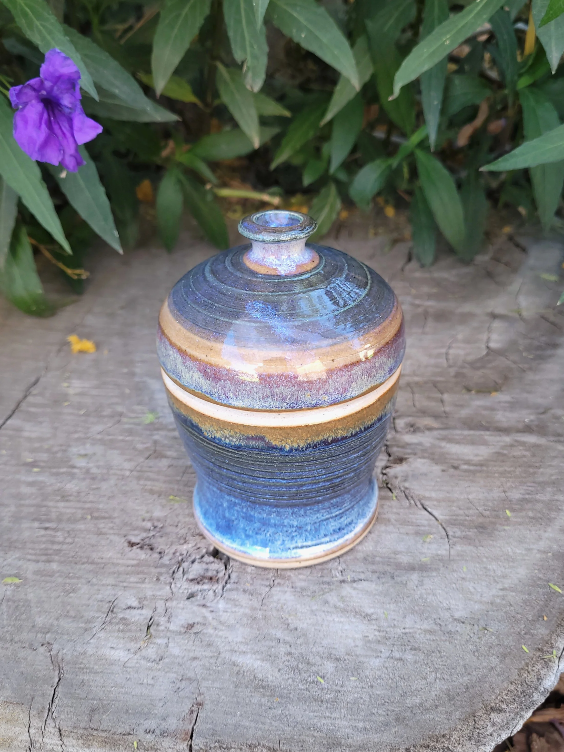 RutileBlueSlippedJar4.jpg