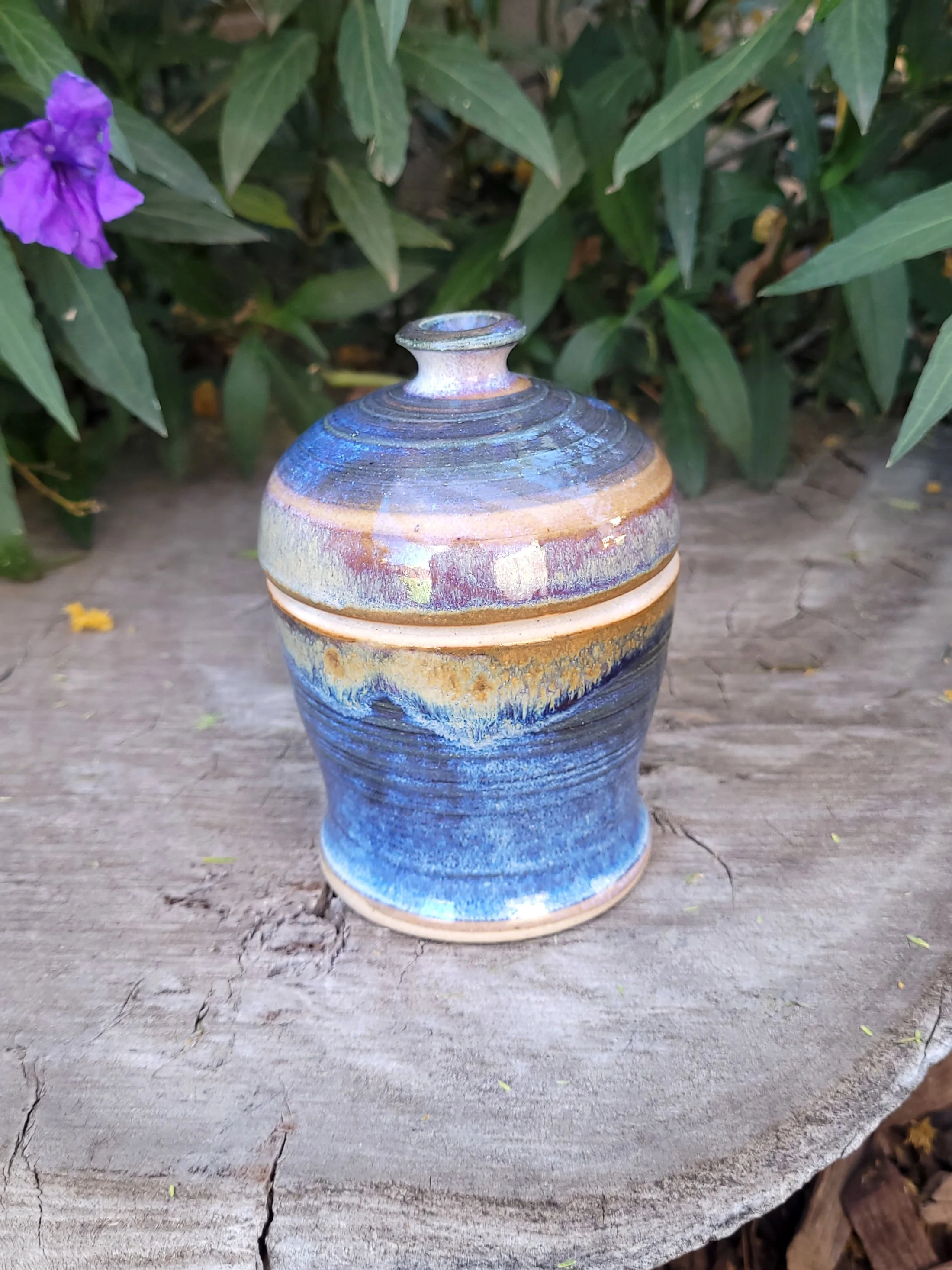 RutileBlueSlippedJar5.jpg