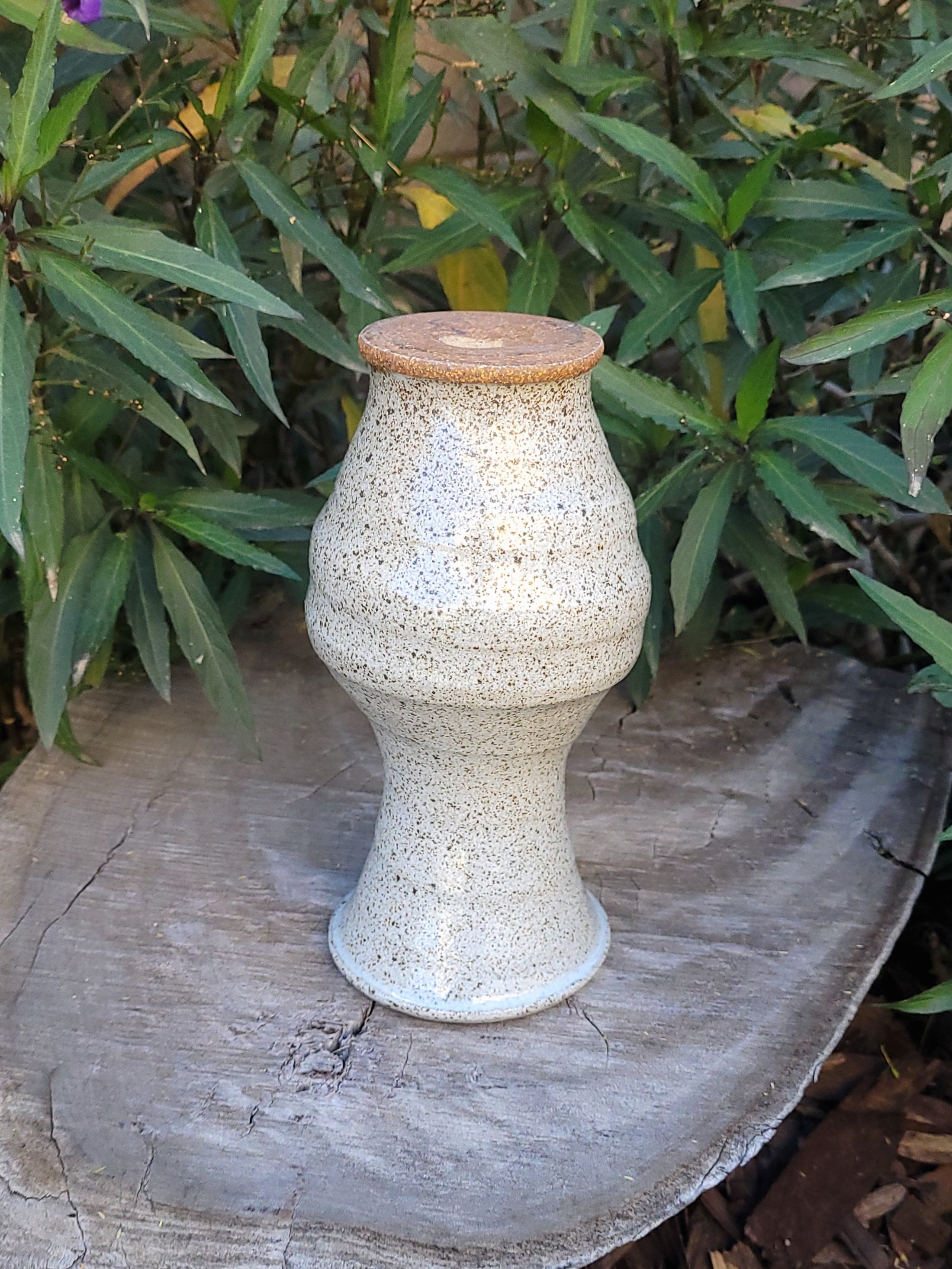 SpeckledWhiteVase8..jpg