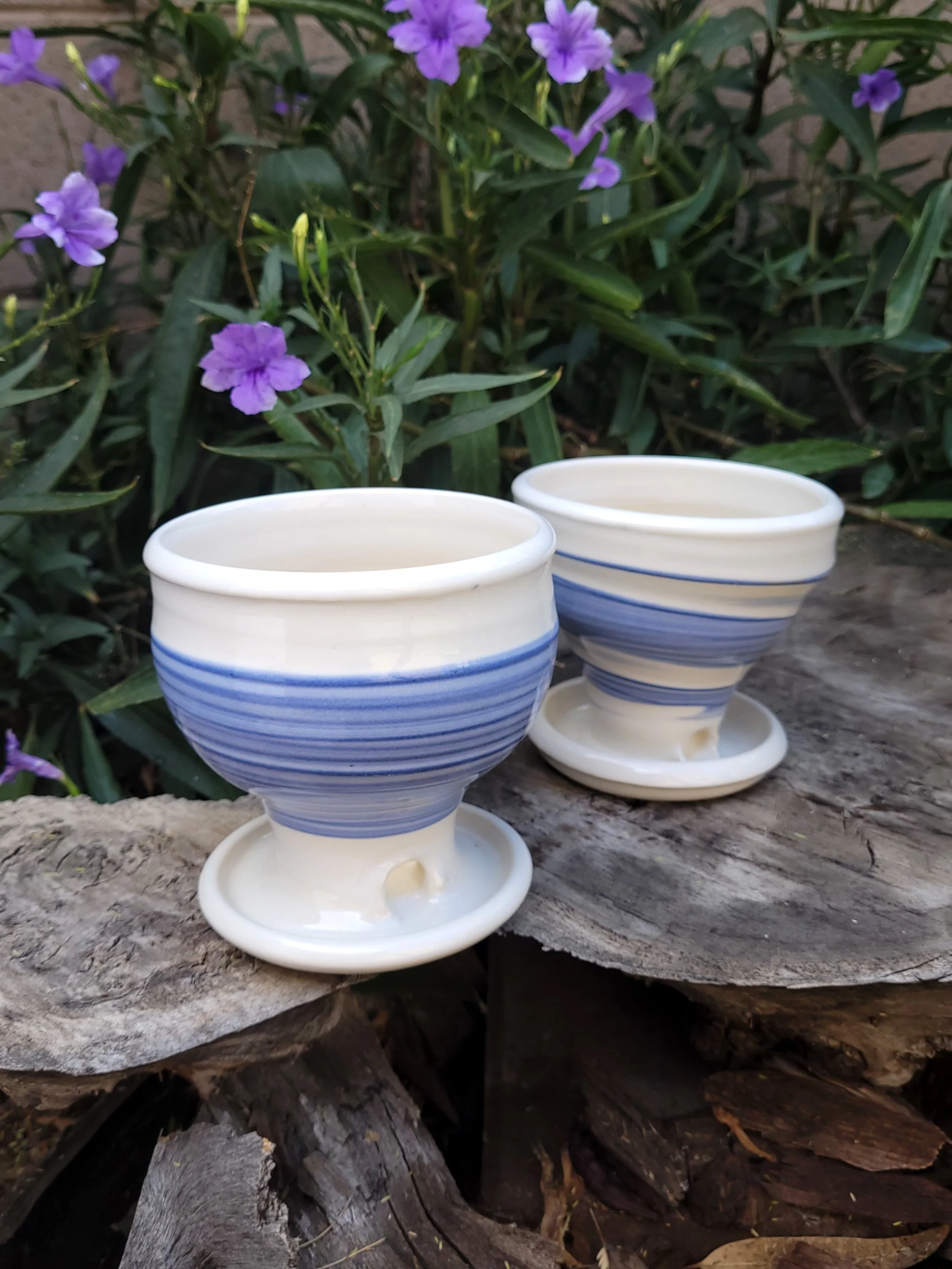 WhiteBlueSlipTexturedPlanter11.jpg