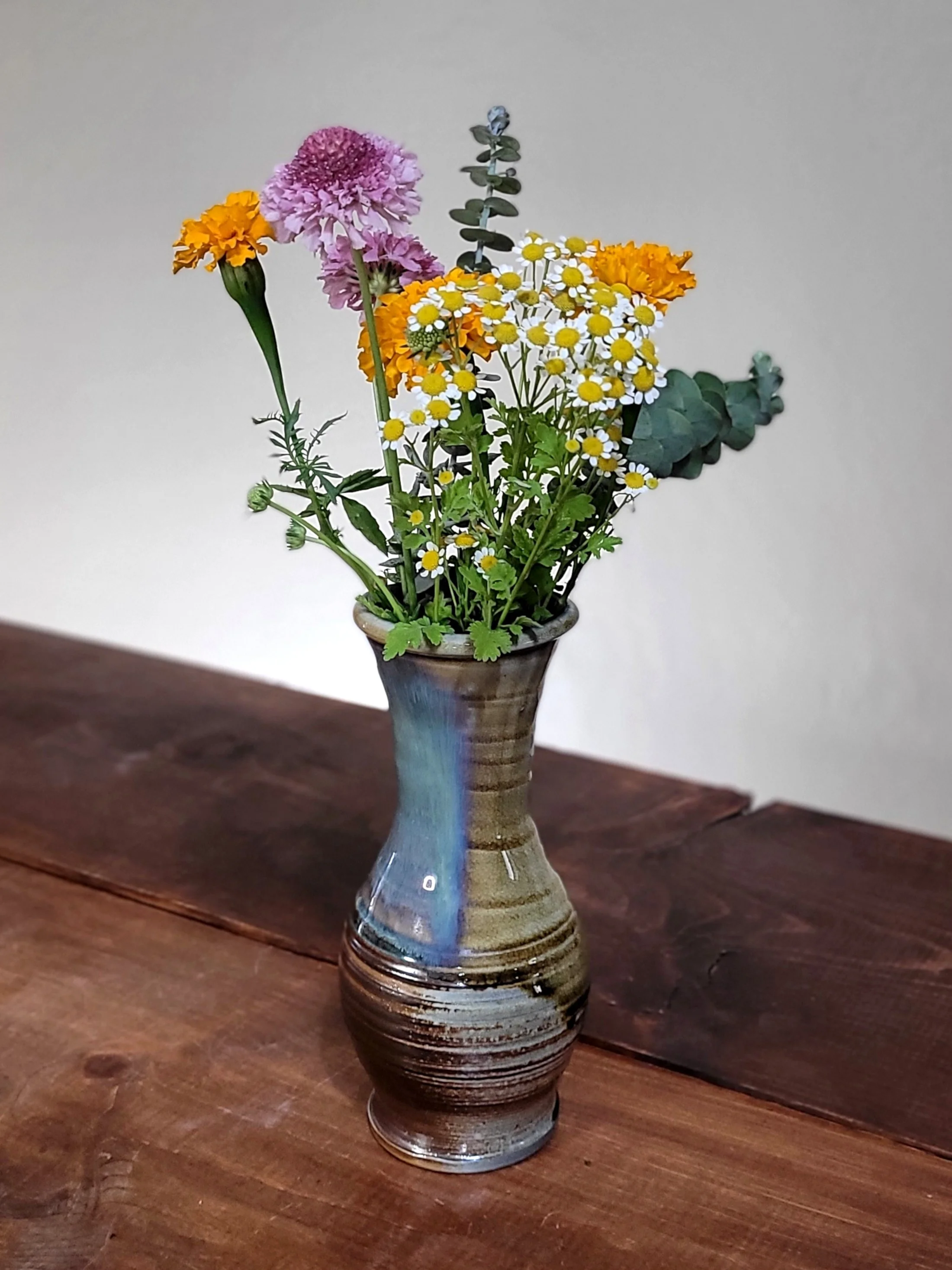 WFWooBlueBIOSlipTexturedVase8.jpg