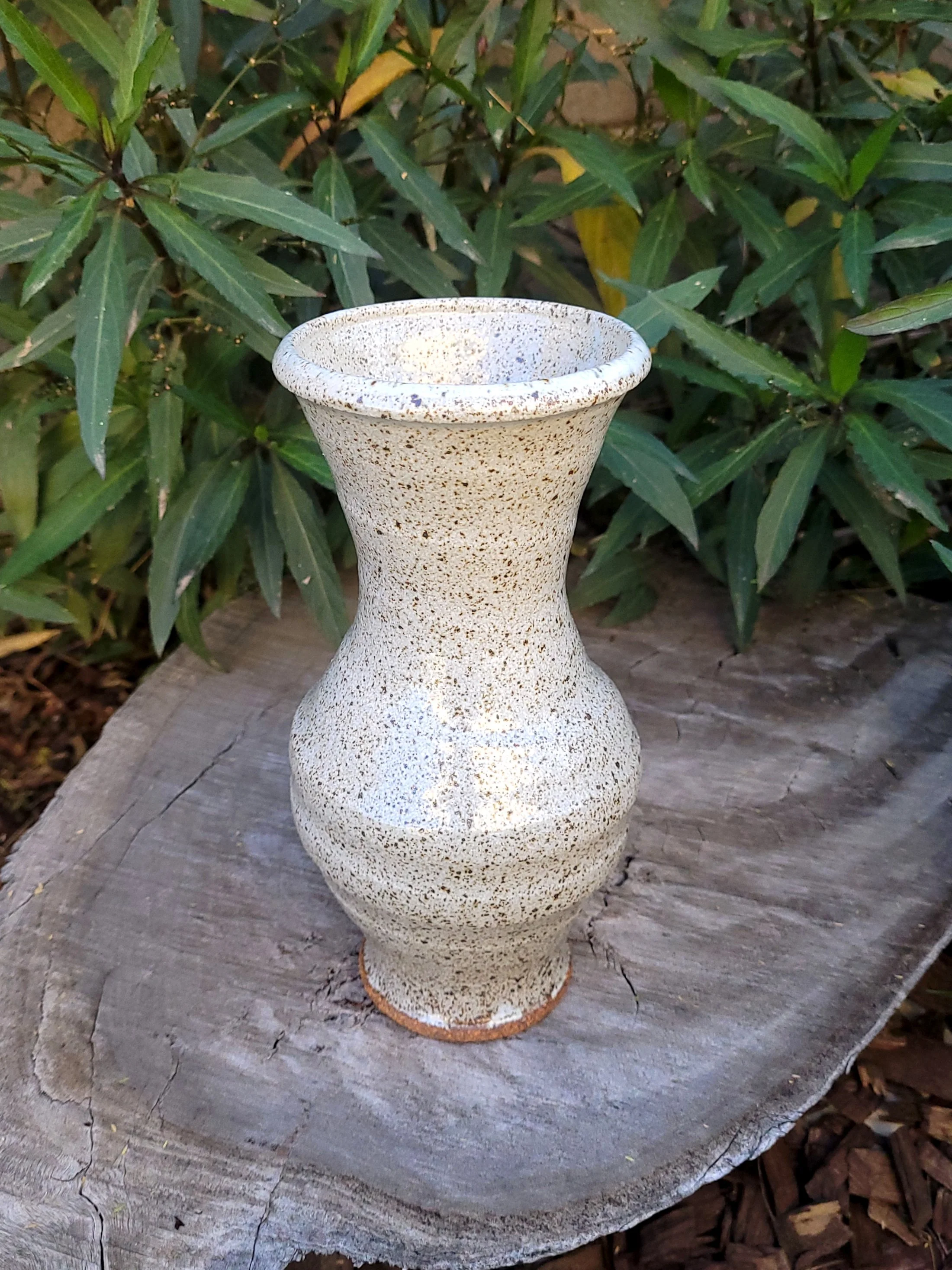 SpeckledWhiteVase3..jpg