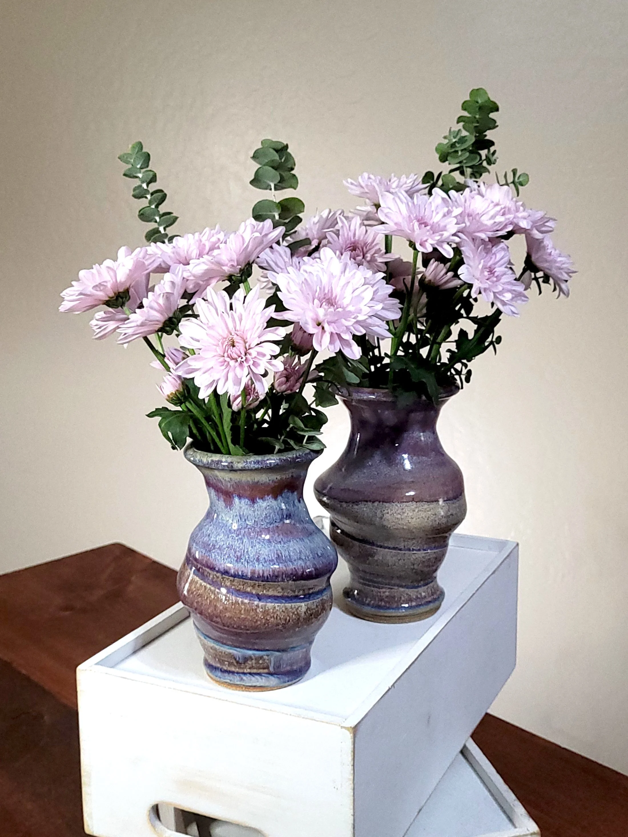 LavenderTanPearlVaseb12.jpg