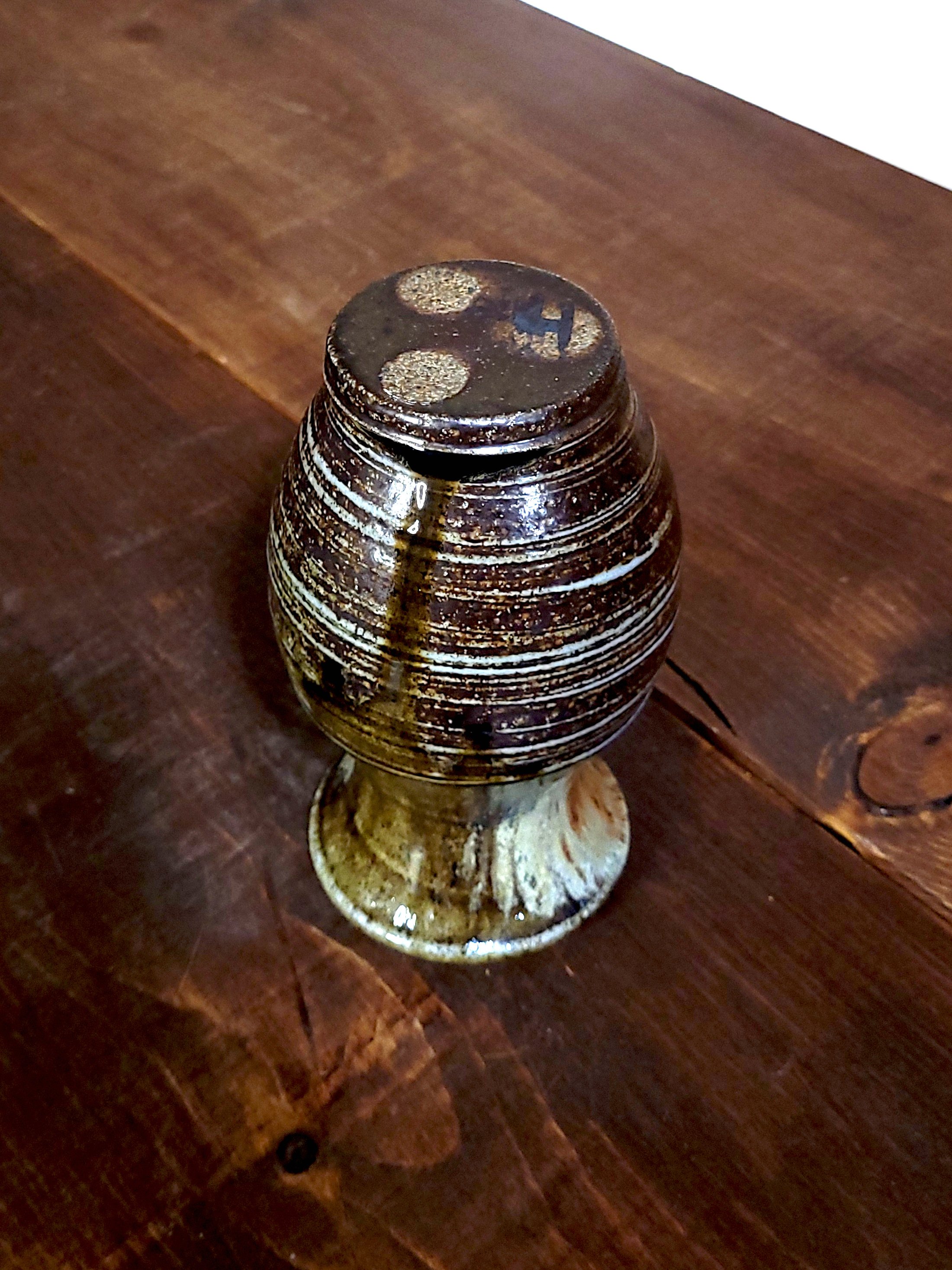 WFSandyPearlTexturedVase14.jpg