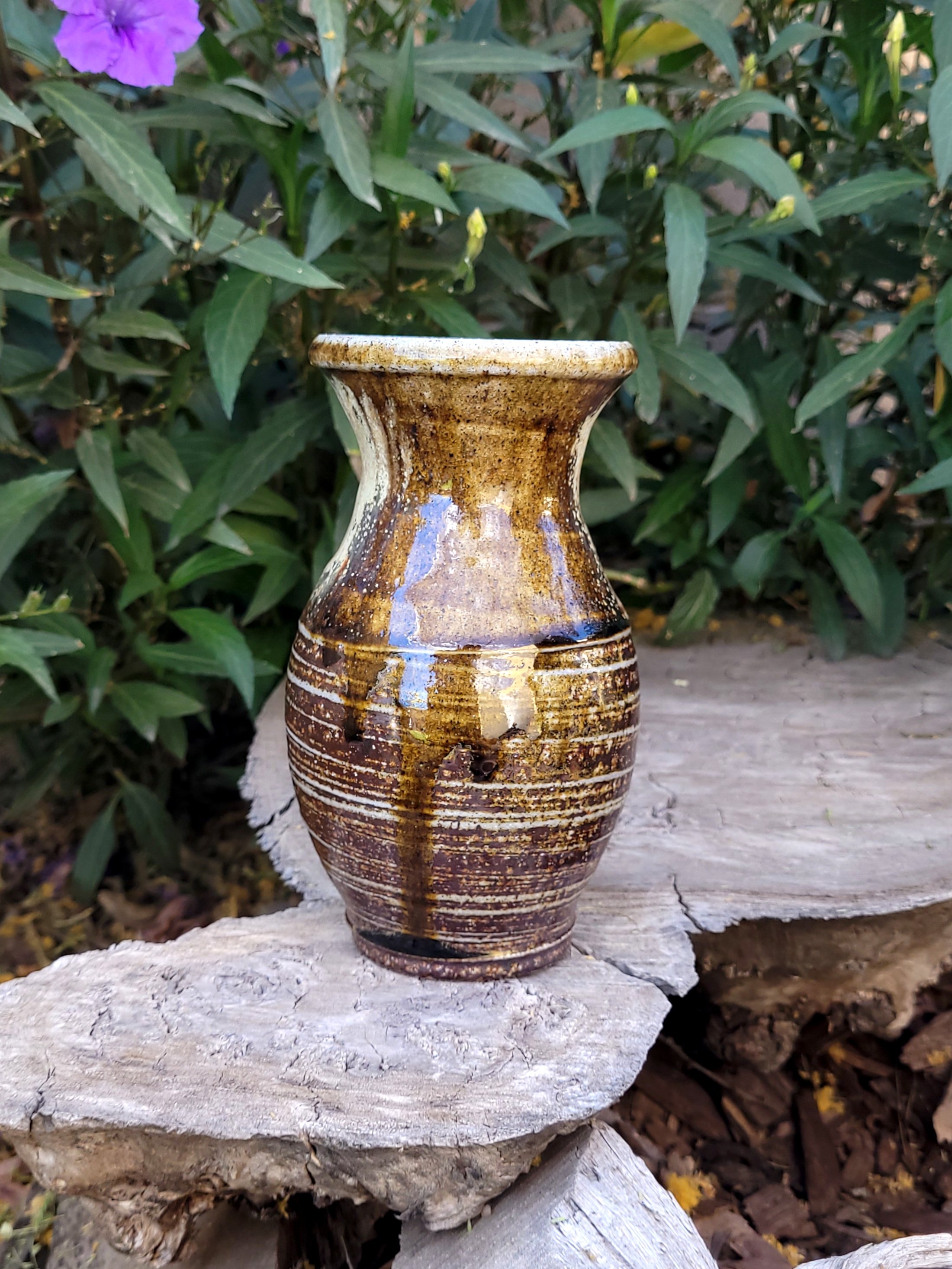 WFSandyPearlTexturedVase4.jpg