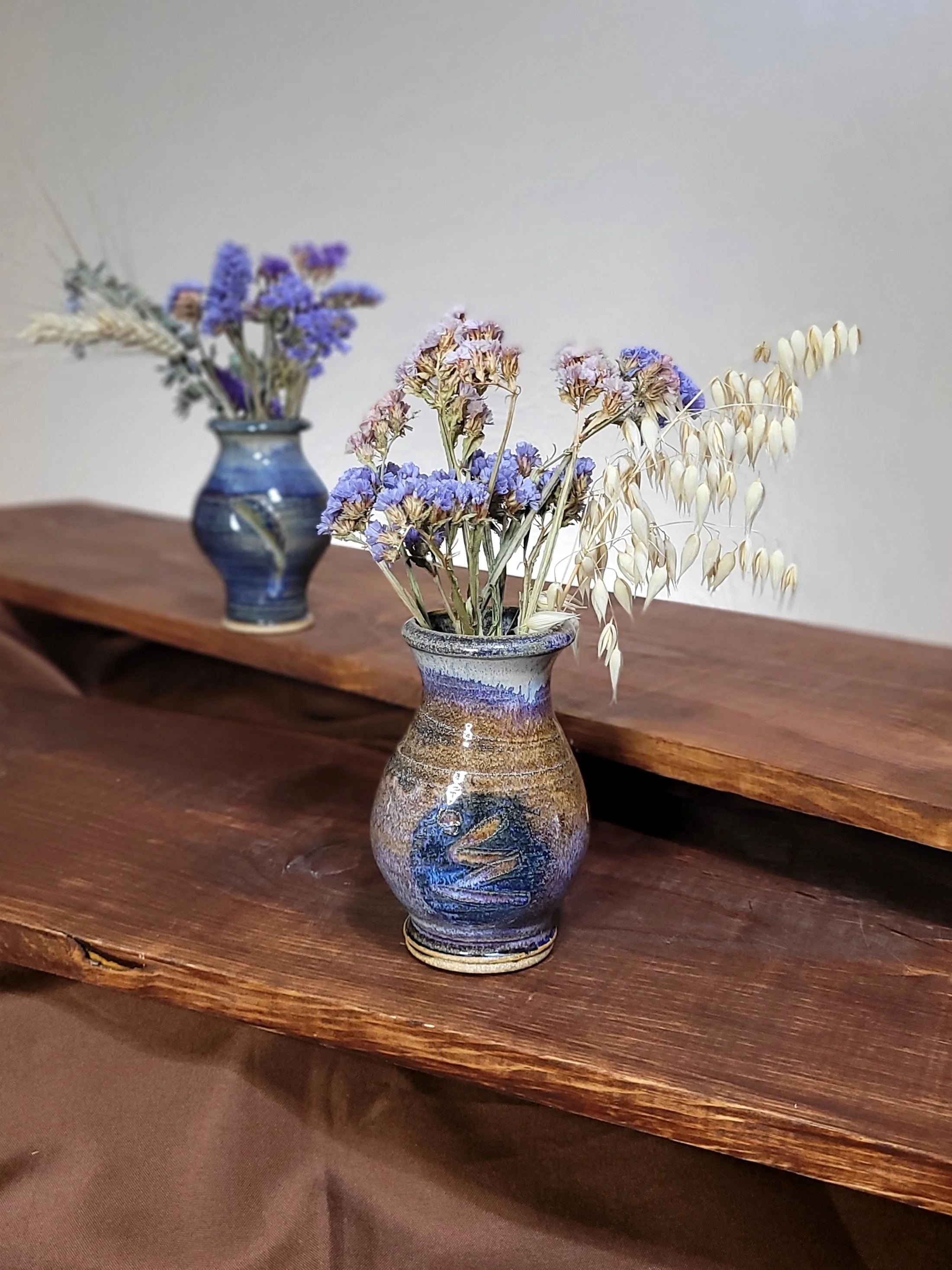 RutileBlueSlippedZigZagVase11.jpg
