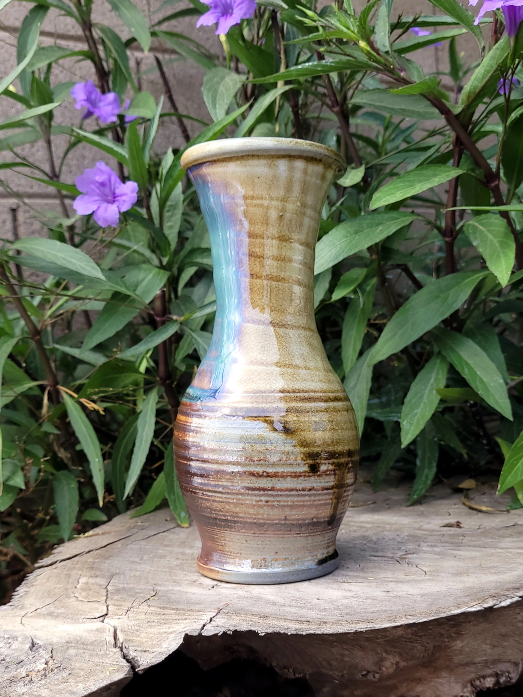 WFWooBlueBIOSlipTexturedVase4.jpg