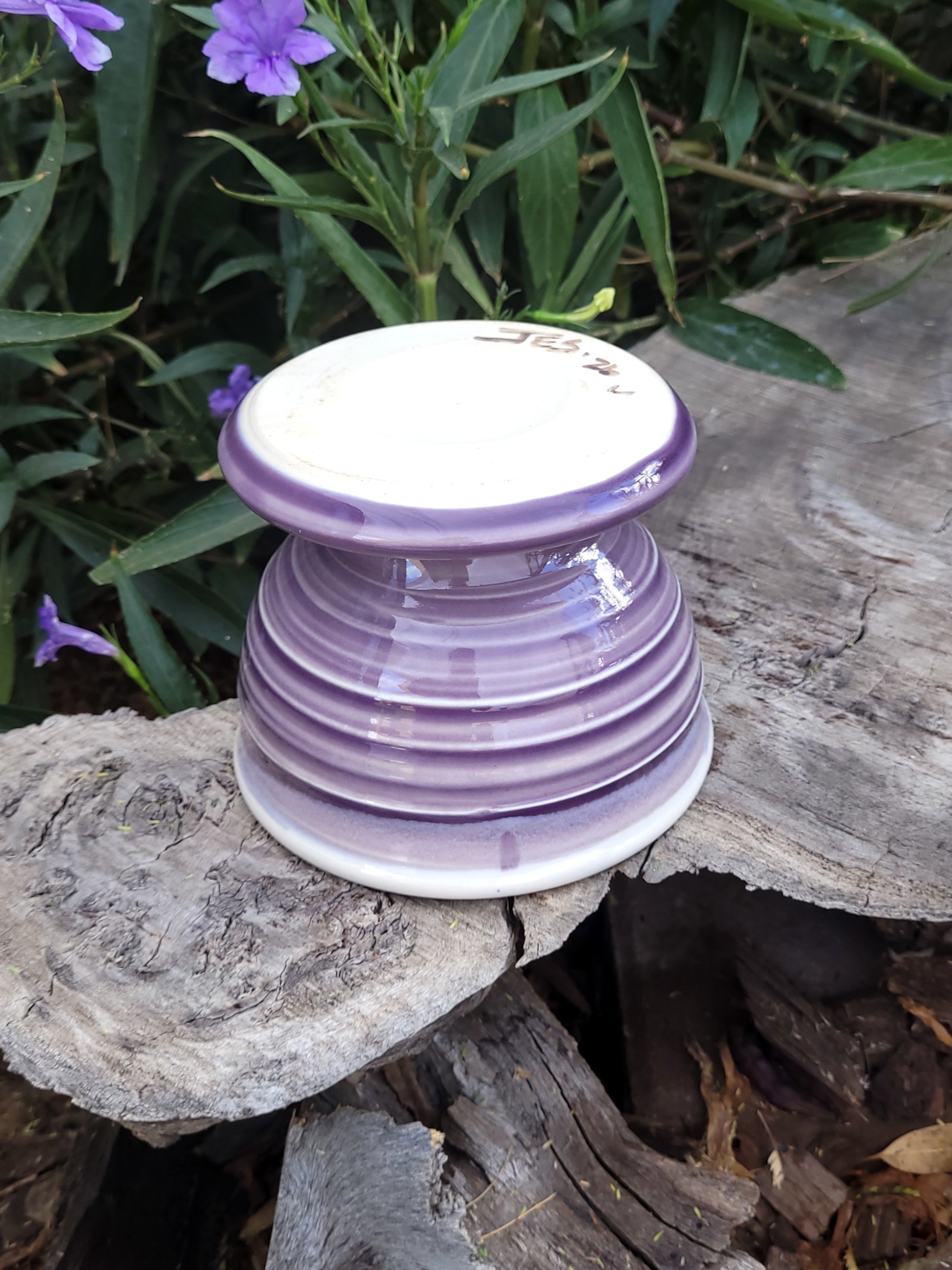LilacTexturedPlanter9.jpg