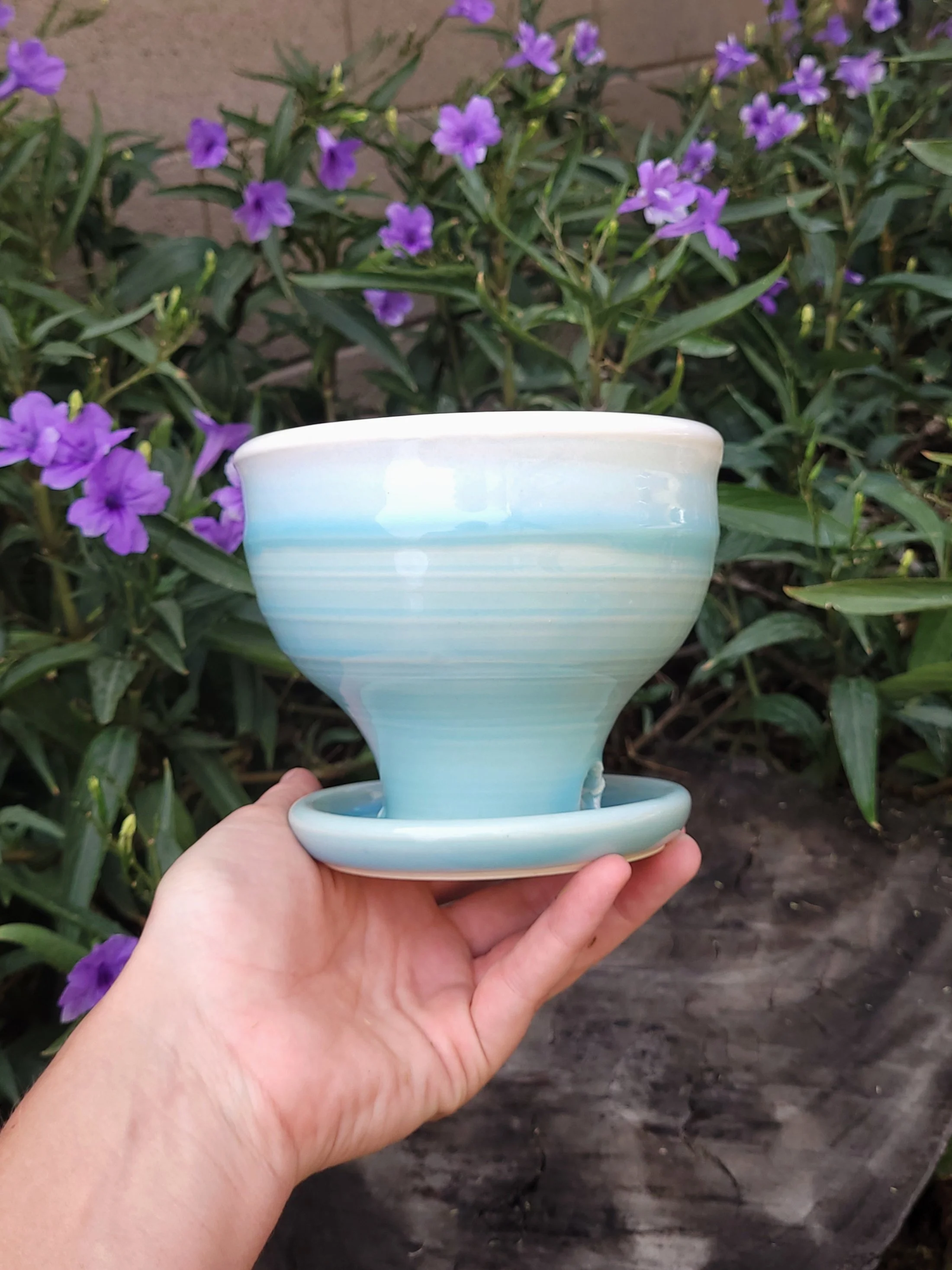 RobinxEggTexturedPlanter12.jpg