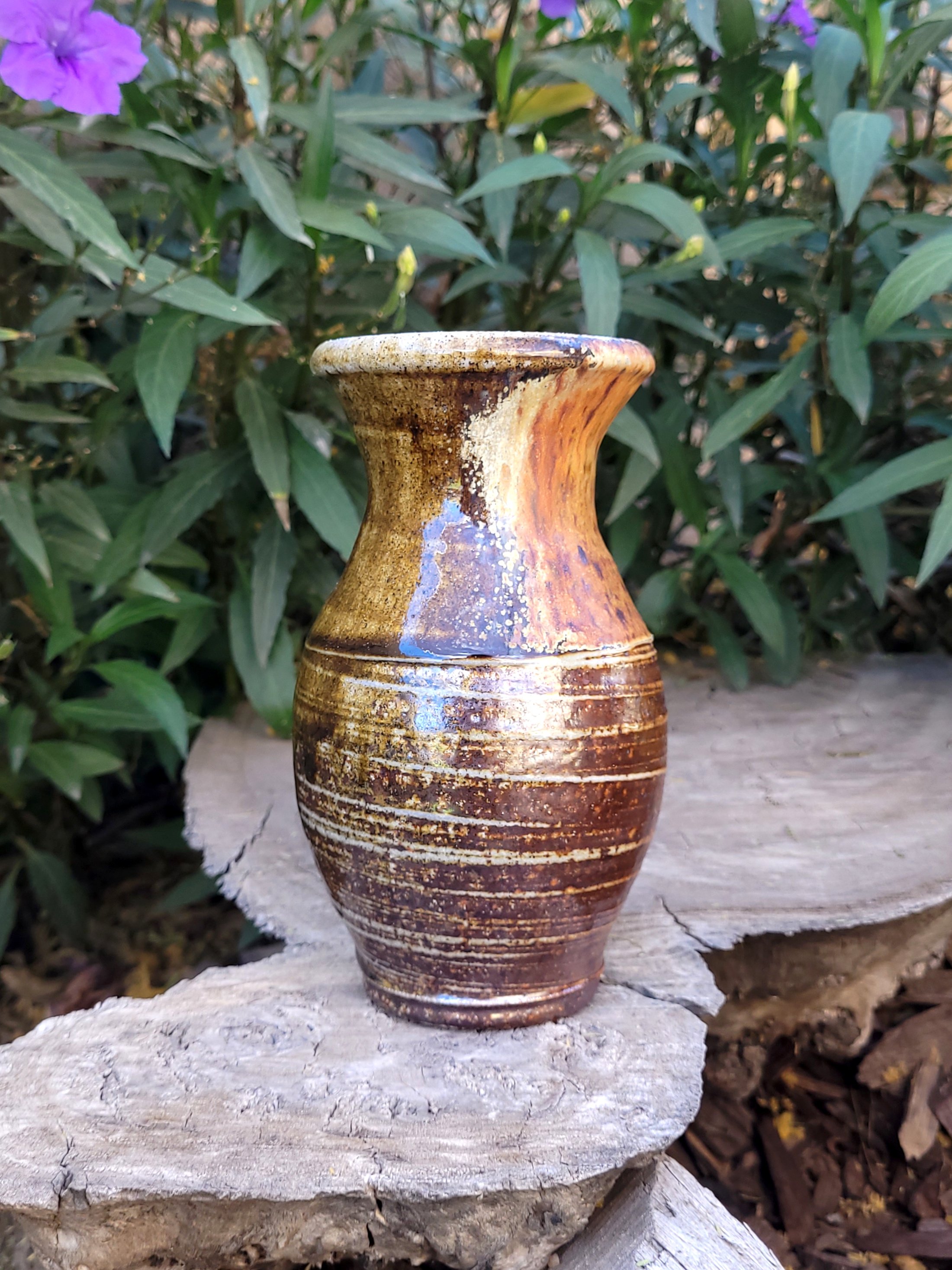 WFSandyPearlTexturedVase1.jpg