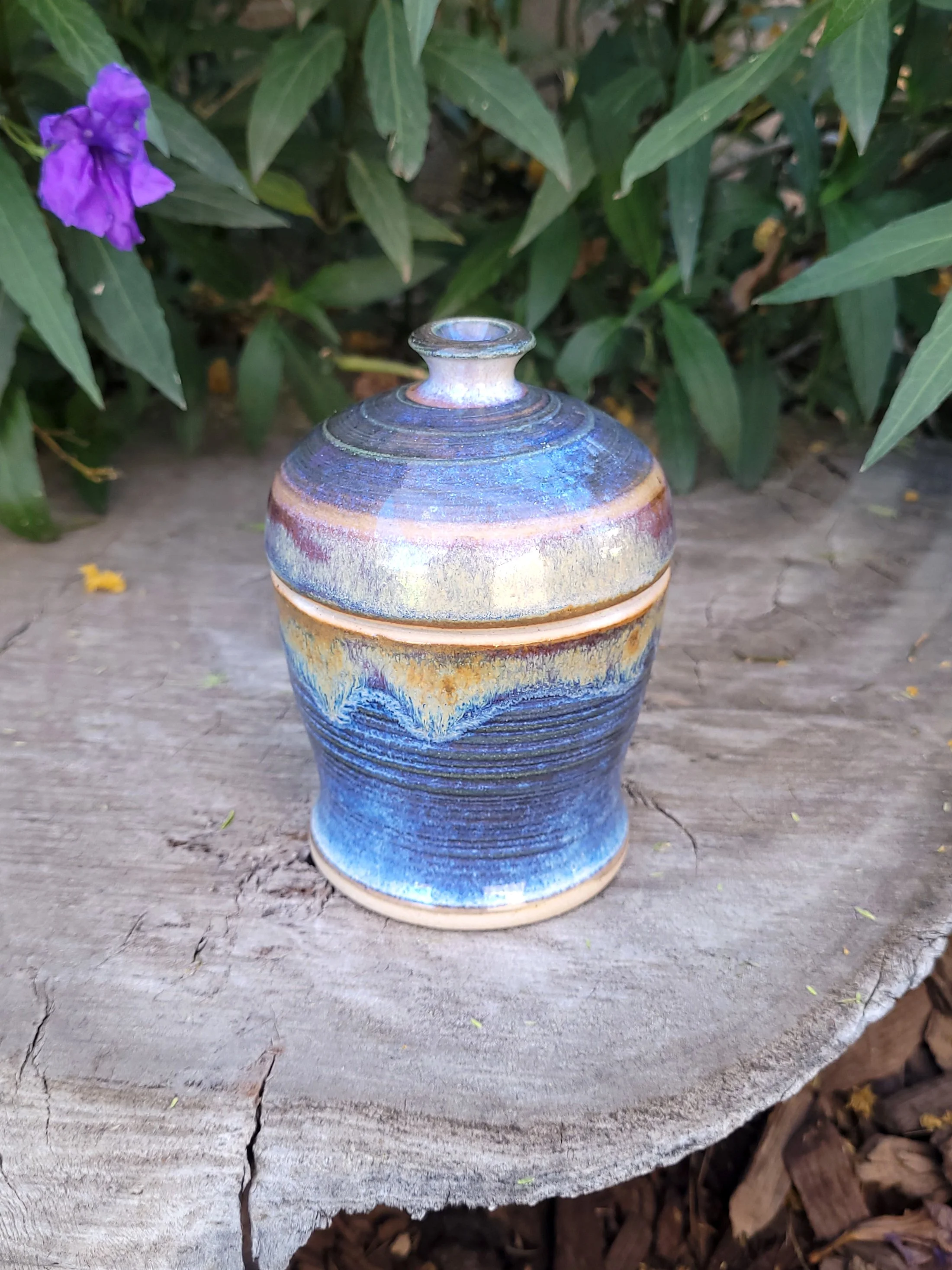 RutileBlueSlippedJar6.jpg