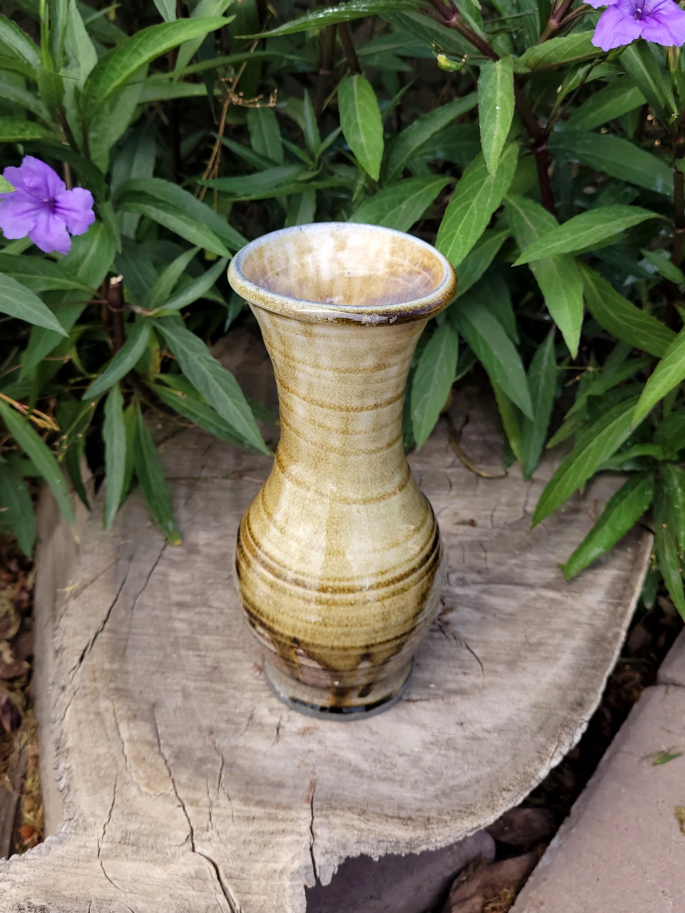 WFWooBlueBIOSlipTexturedVase3.jpg