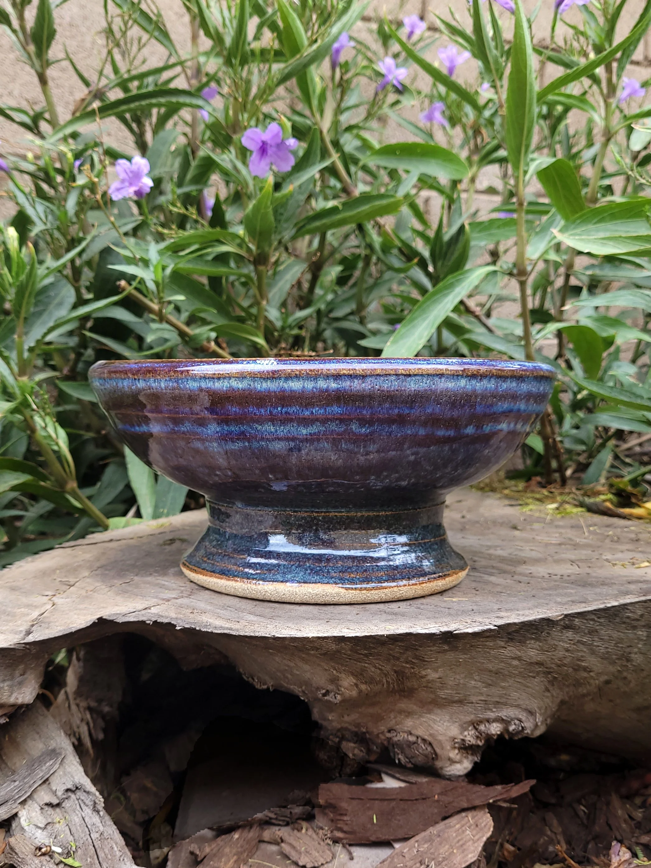 WooBlueRutilePedastleBowl2.jpg