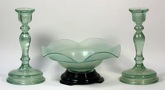 SG041thb2VINconsole_ltblue_MI141_142.jpg