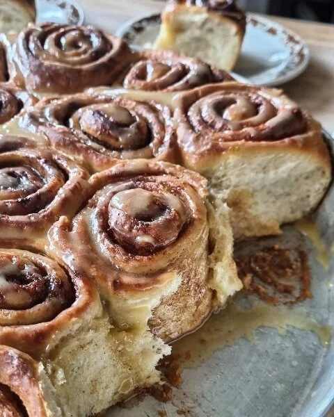 CINNAMON BUNS
