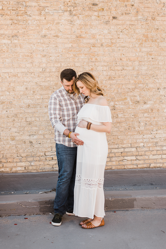 FIRST BABY LIFESTYLE MATERNITY CHICAGO PHOTOGRAPHER-31.jpg