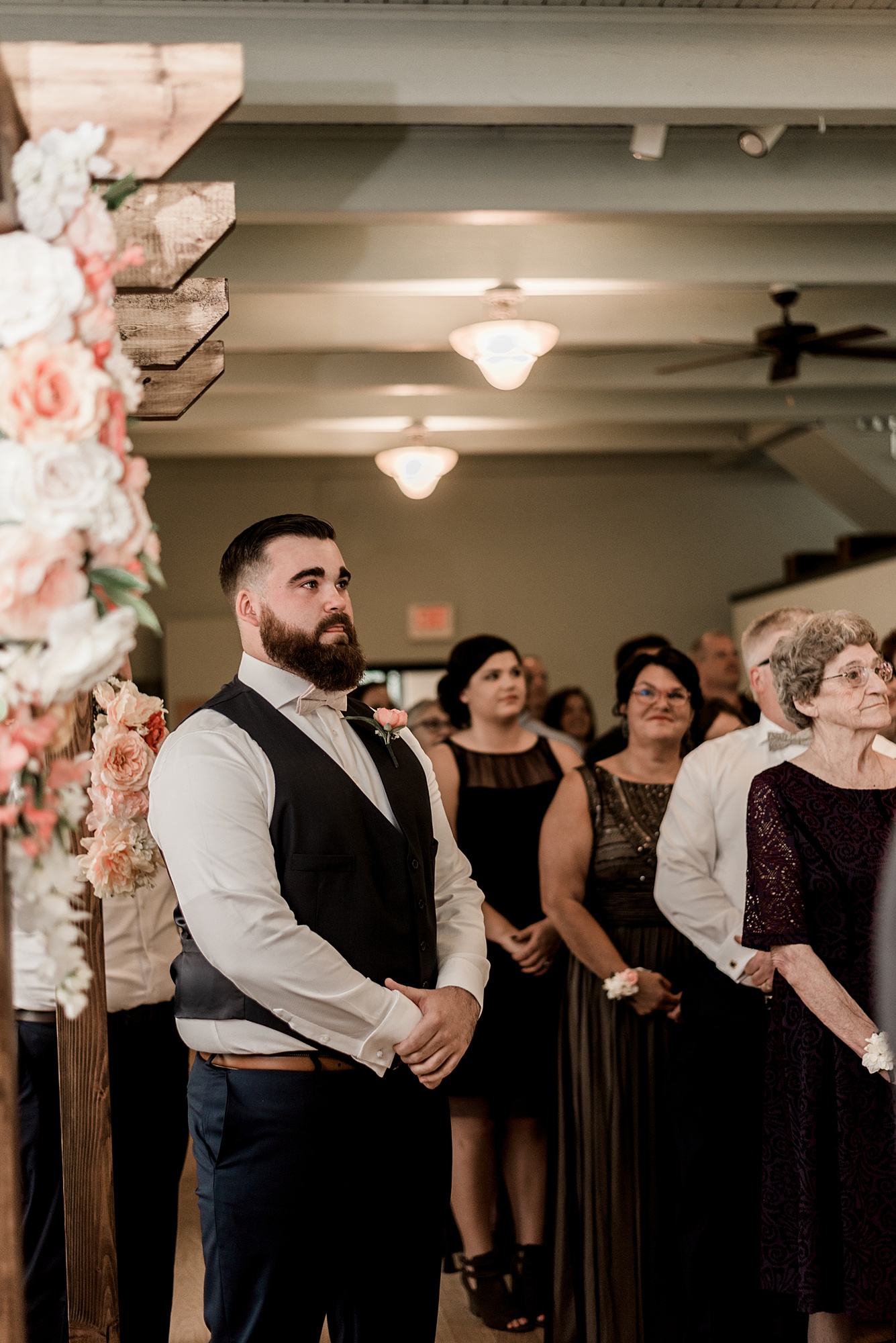 CHICAGO-WEDDING-PHOTOGRAPHER-WEB-DESIGNER-ENGAGEMENT-LISH-MARIE_0232.jpg