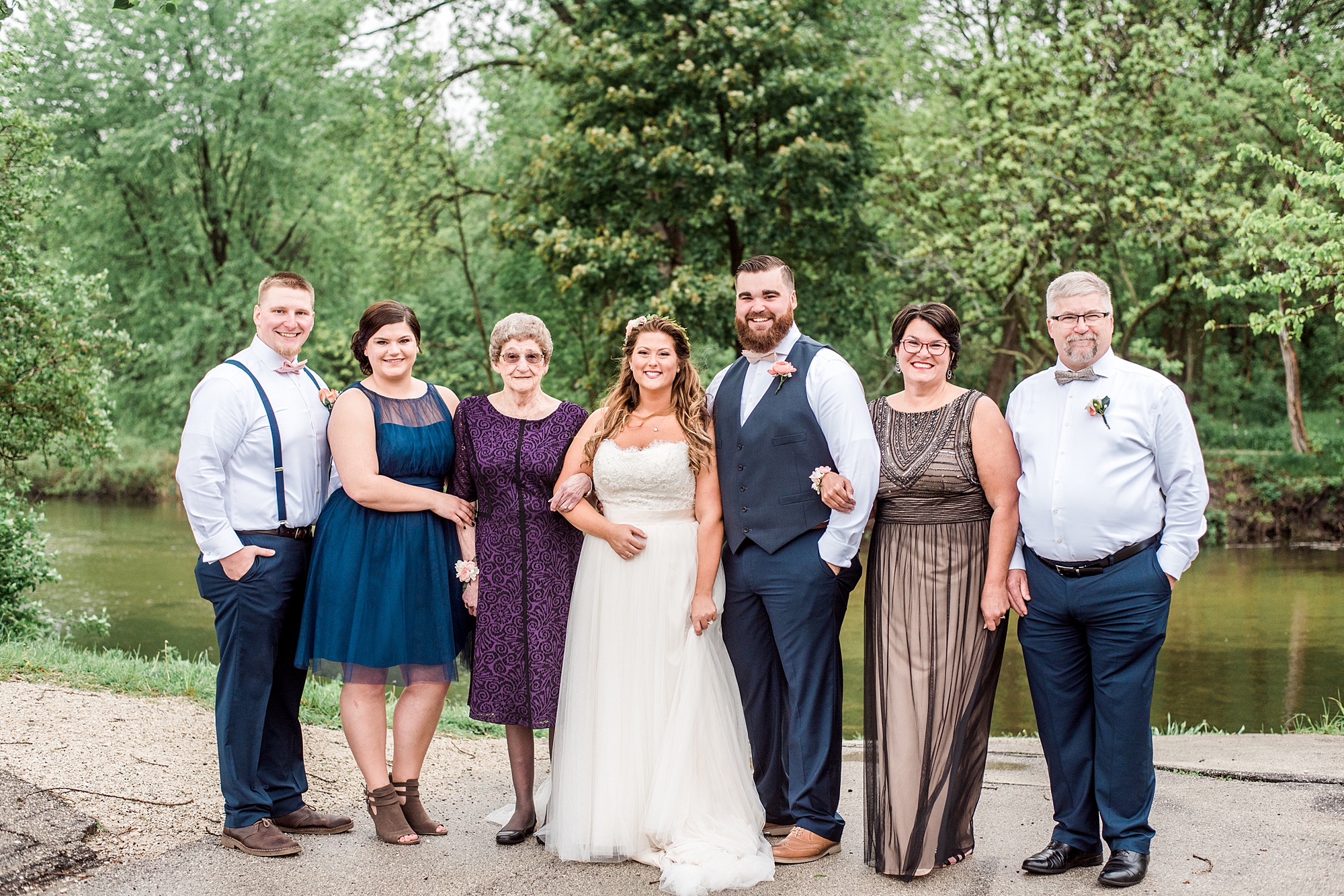 CHICAGO-WEDDING-PHOTOGRAPHER-WEB-DESIGNER-ENGAGEMENT-LISH-MARIE_0254.jpg