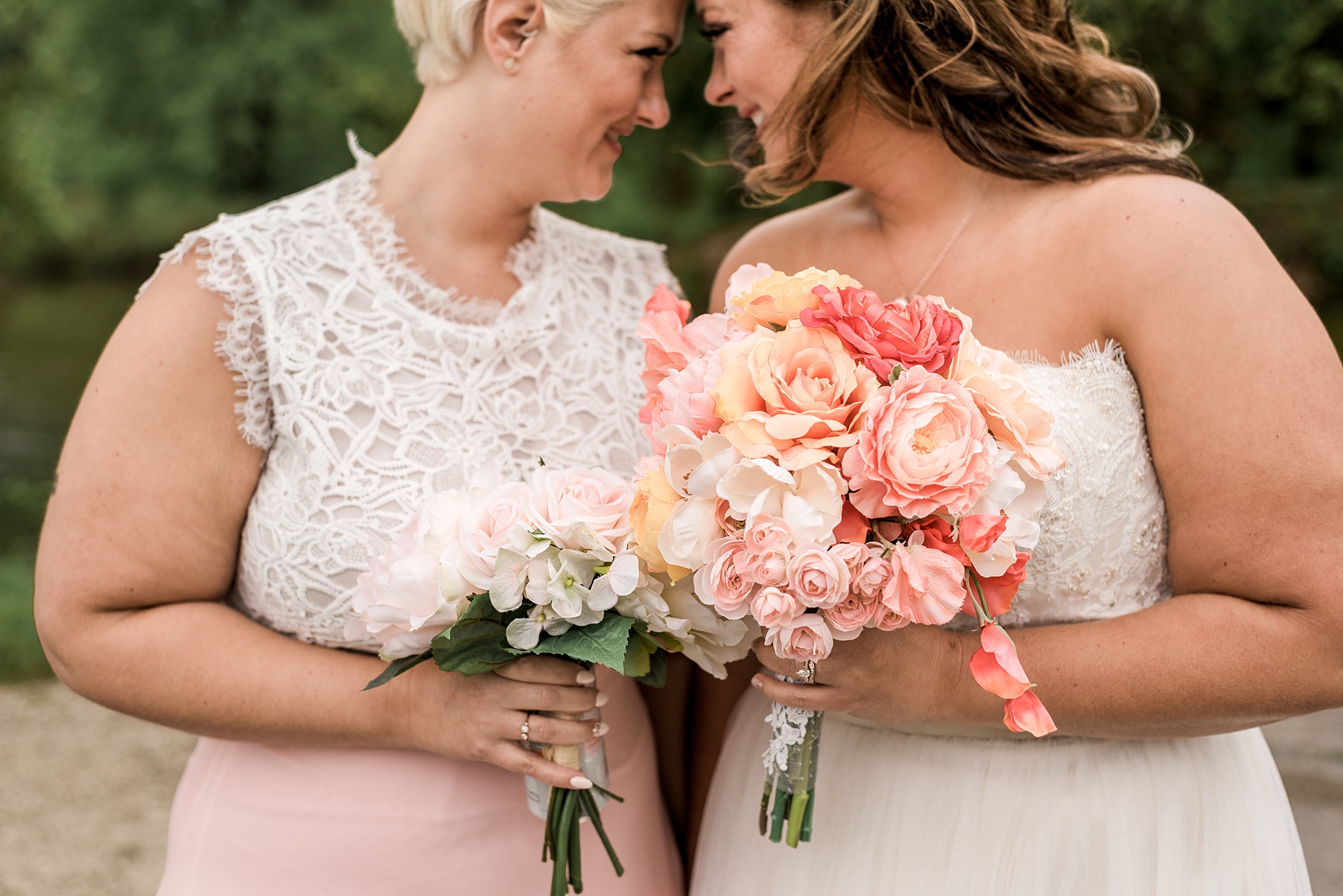 CHICAGO-WEDDING-PHOTOGRAPHER-WEB-DESIGNER-ENGAGEMENT-LISH-MARIE_0261.jpg